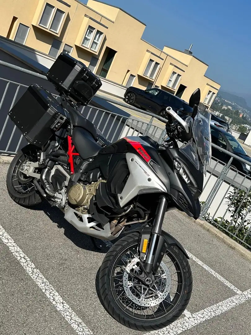 Ducati Multistrada V4 Rally Fekete - 1