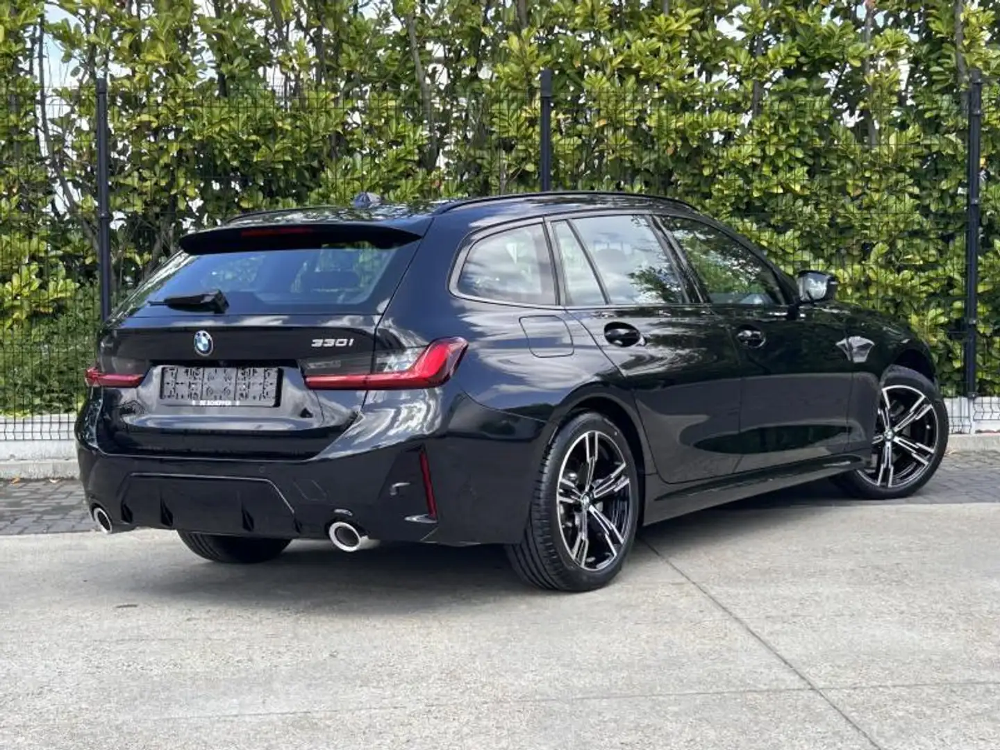 BMW 330 Touring - LCI 2 Noir - 2