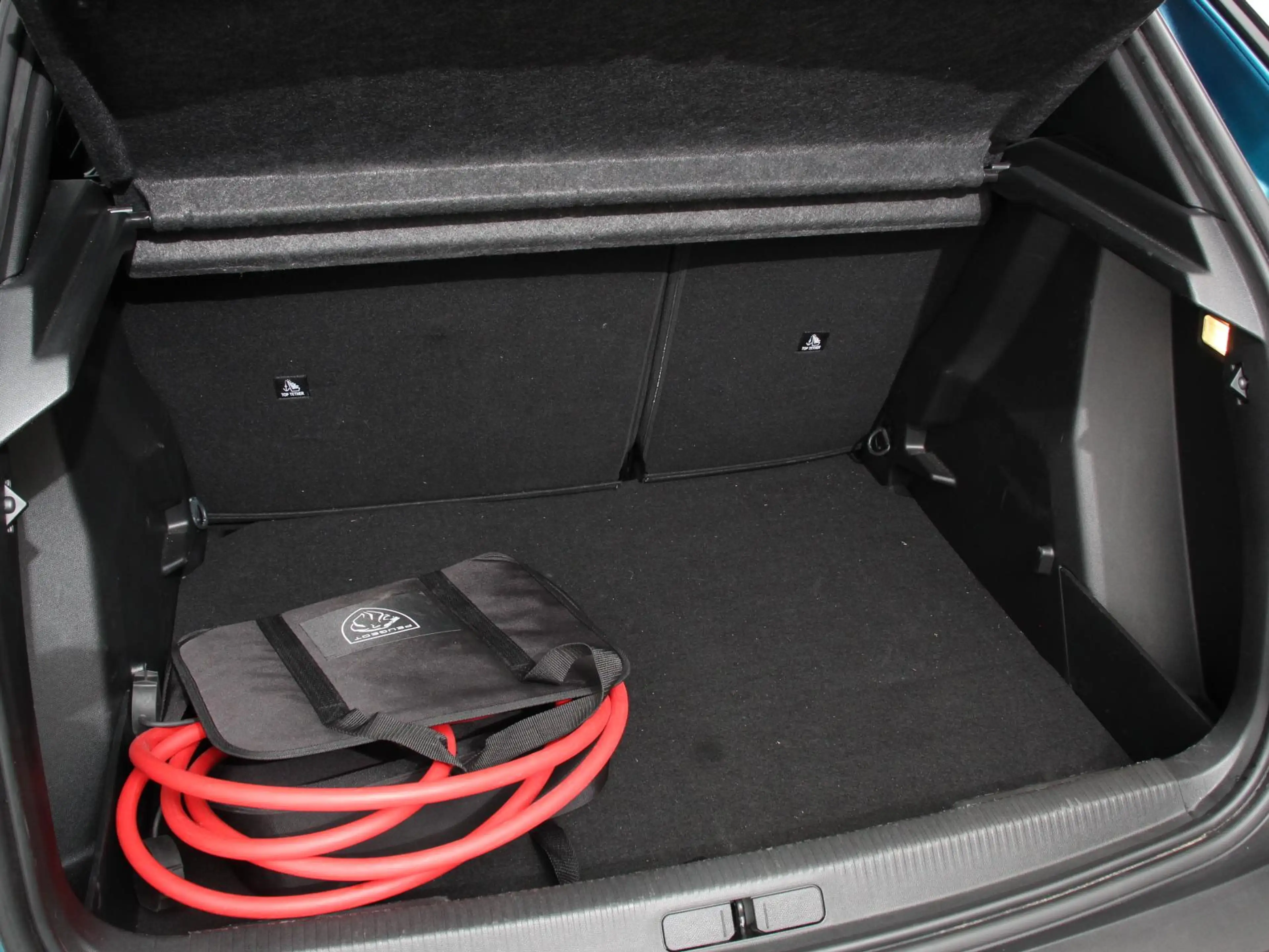 Peugeot e-2008 EV Allure Pack 54 kWh Navigatie Apple Carplay/Andr — photo 12