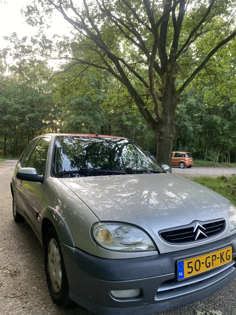 Citroen SAXO 1.4i VTS Grau - 1