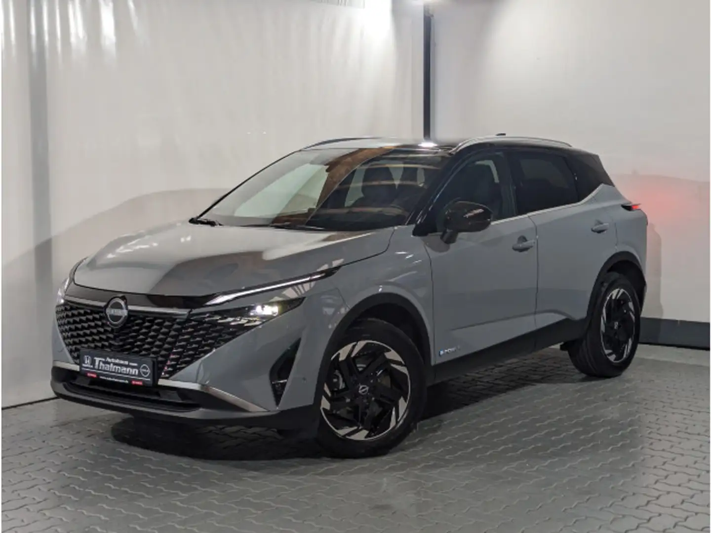 Nissan Qashqai 1.5 VC-T e-Power N-Connecta,  Design, Ko Grau - 2