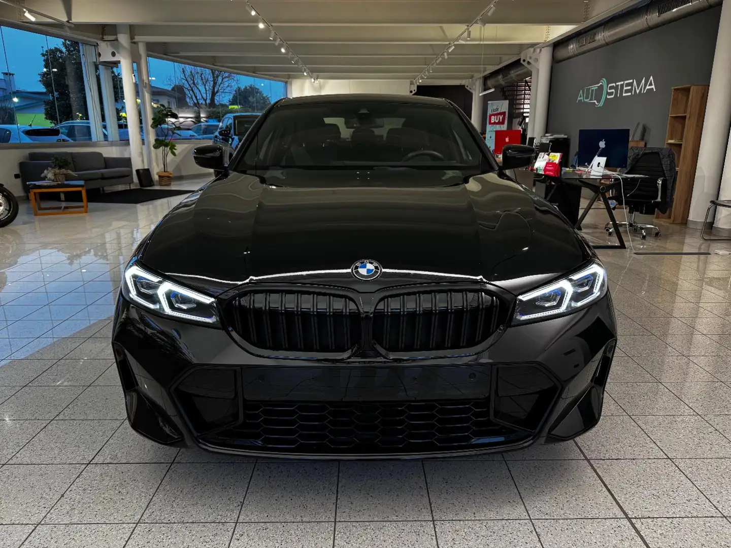 BMW 320 d 48V xDrive Msport Nero - 2