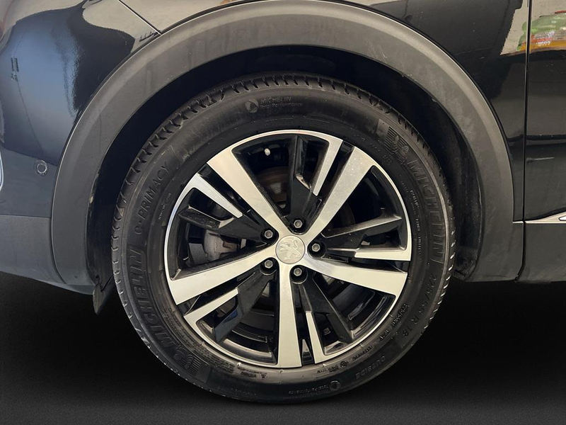 Peugeot 5008 1.2 Hybrid 136 GT — photo 7