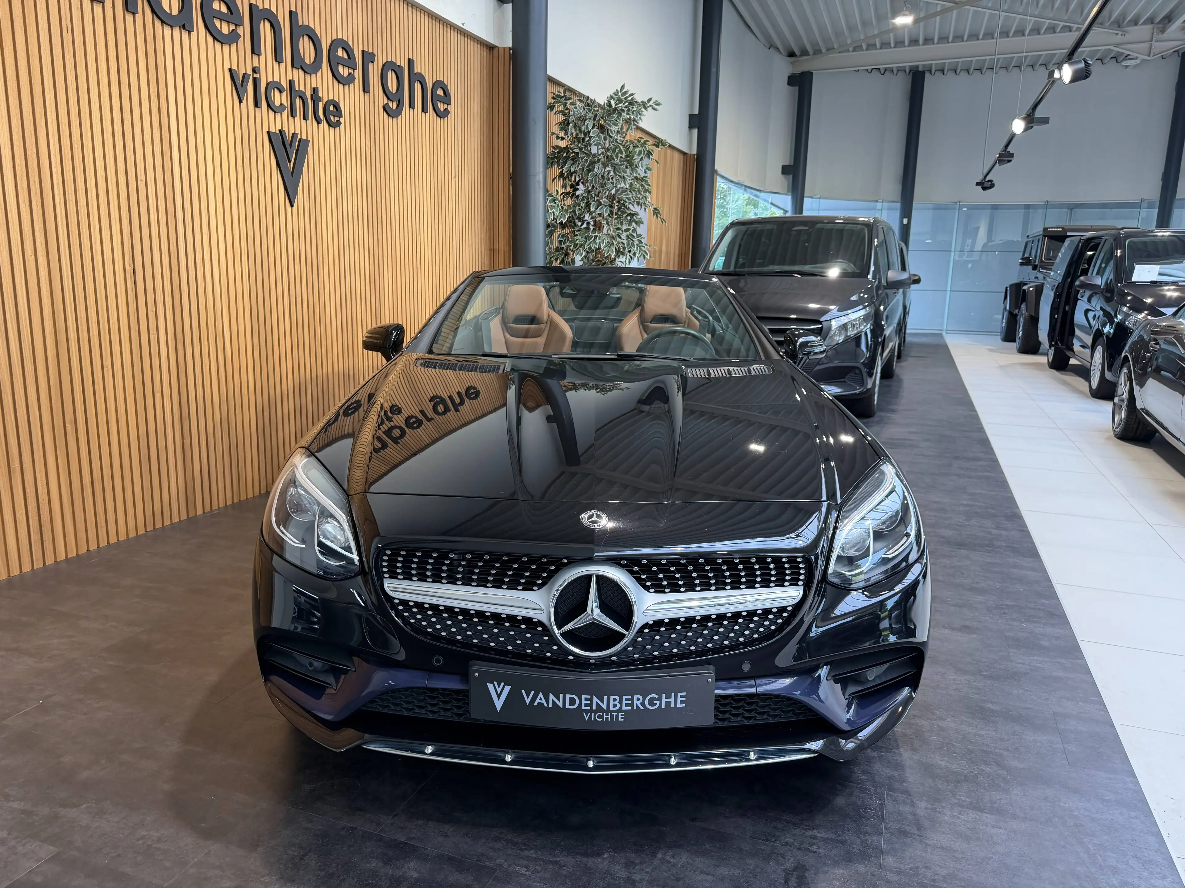 Mercedes-Benz SLC 180 SLC 180 AMG AIRSCRAF DODEHOEK CAMERA+PTS NAVI PRACHTIGE KLEURENCOMBINATIE — photo 5