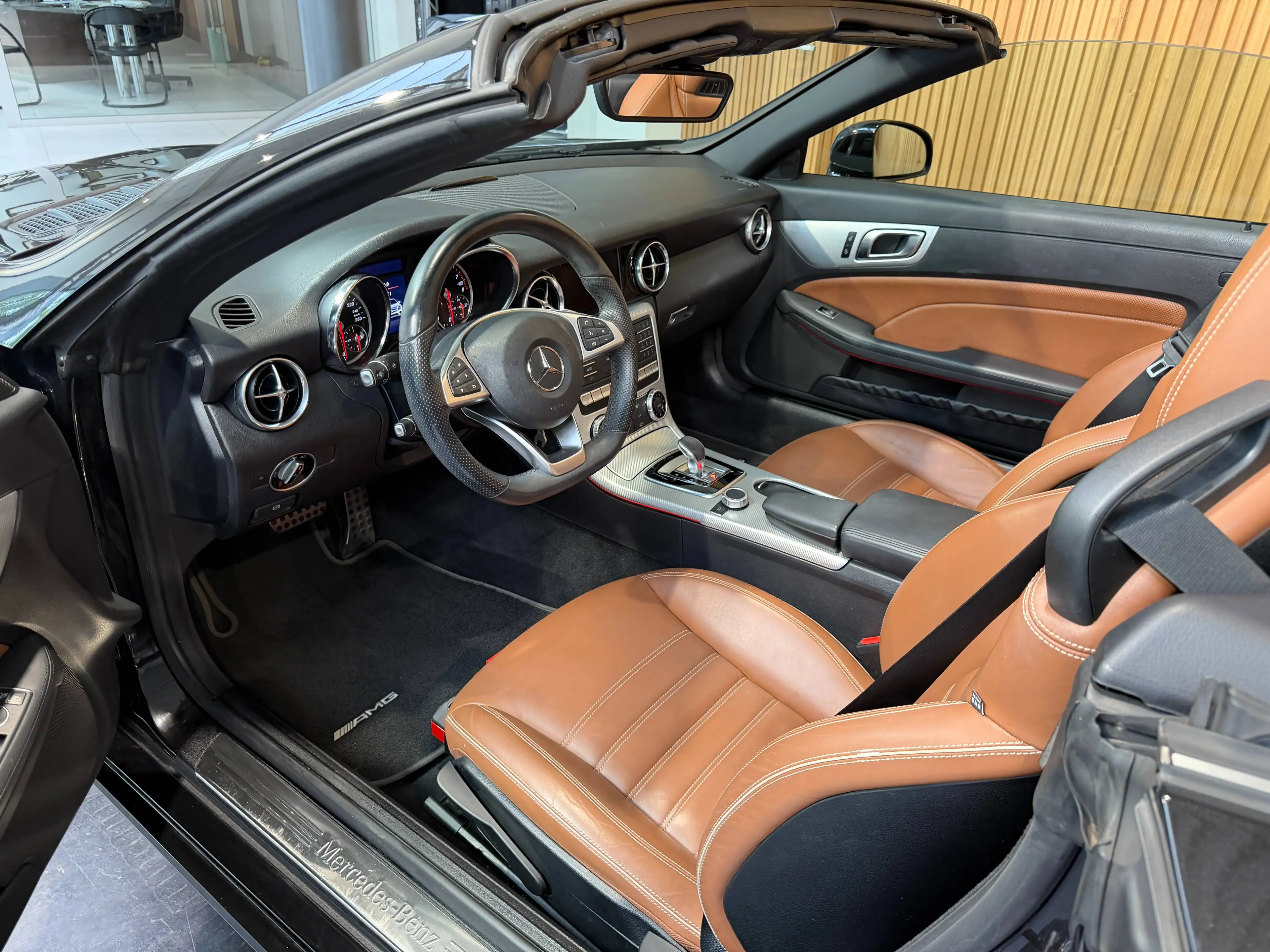 Mercedes-Benz SLC 180 SLC 180 AMG AIRSCRAF DODEHOEK CAMERA+PTS NAVI PRACHTIGE KLEURENCOMBINATIE — photo 10
