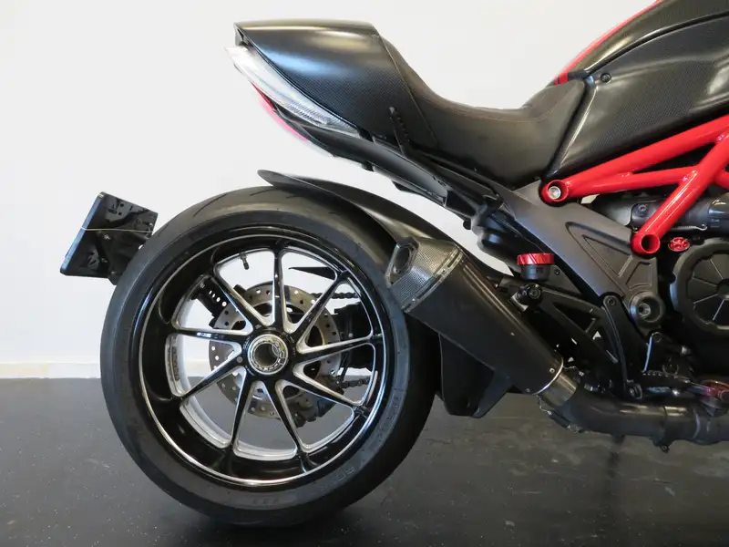 Ducati Diavel - foto 8