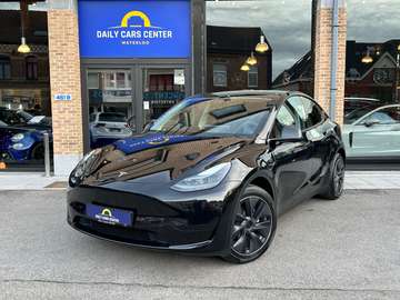 Standard Range I Full Black I Pano I 2024