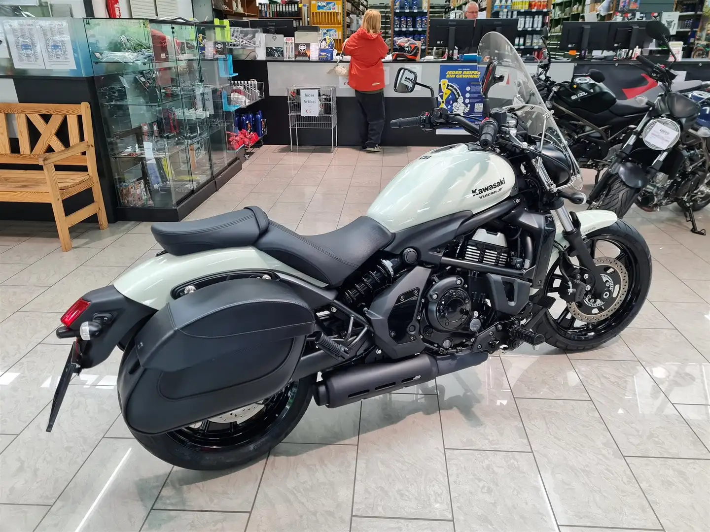 Kawasaki Vulcan S Bej - 2