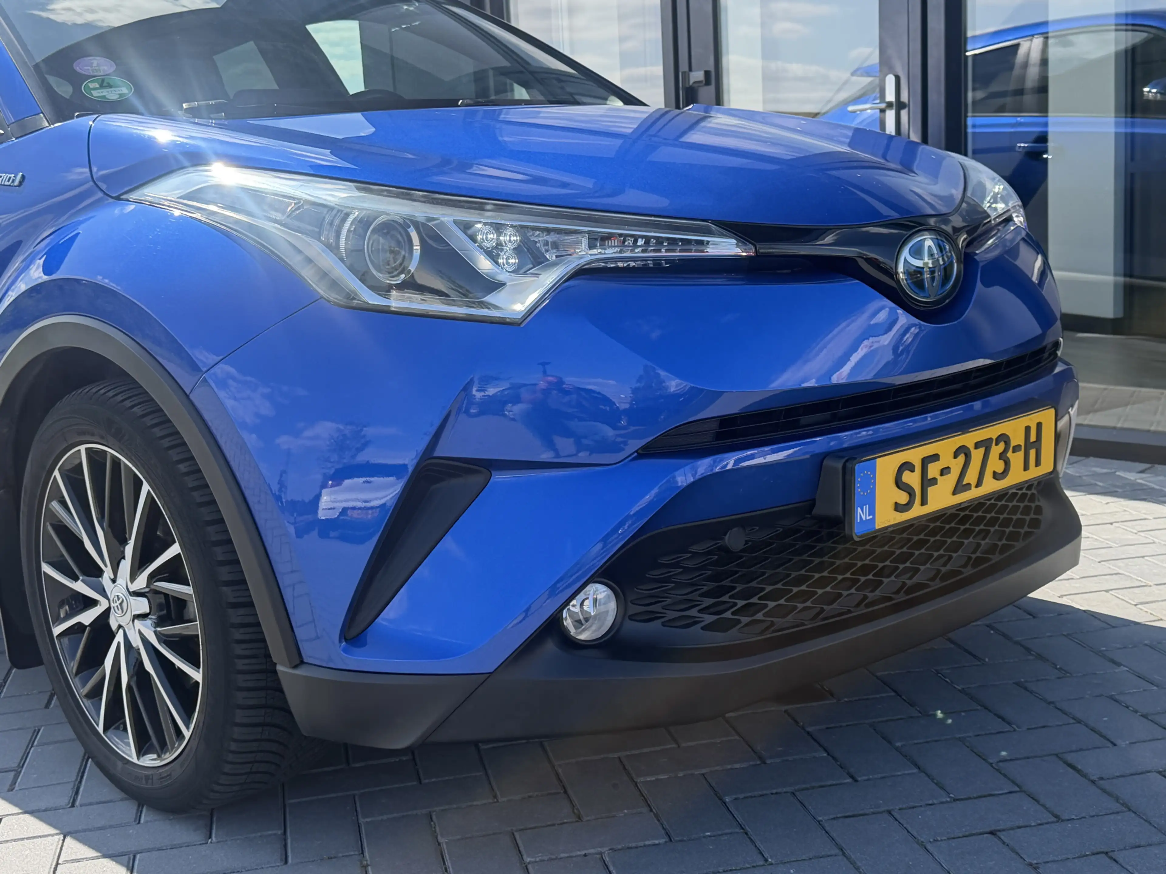 Toyota C-HR 1.8 Hybrid Active Clima | Cruise | Camera | Super — photo 28