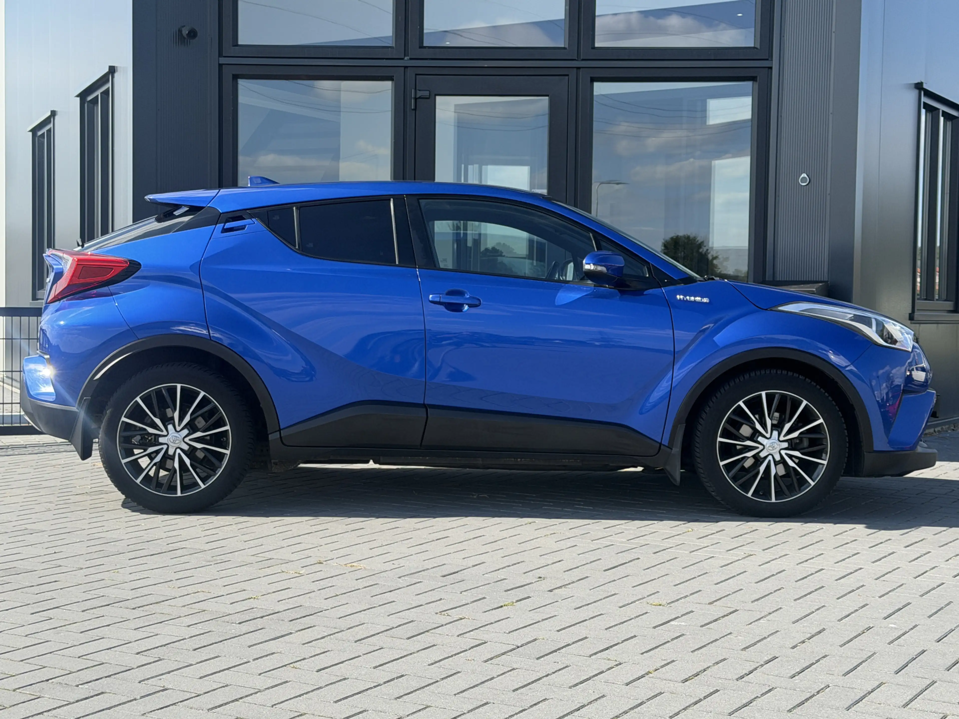 Toyota C-HR 1.8 Hybrid Active Clima | Cruise | Camera | Super — photo 3