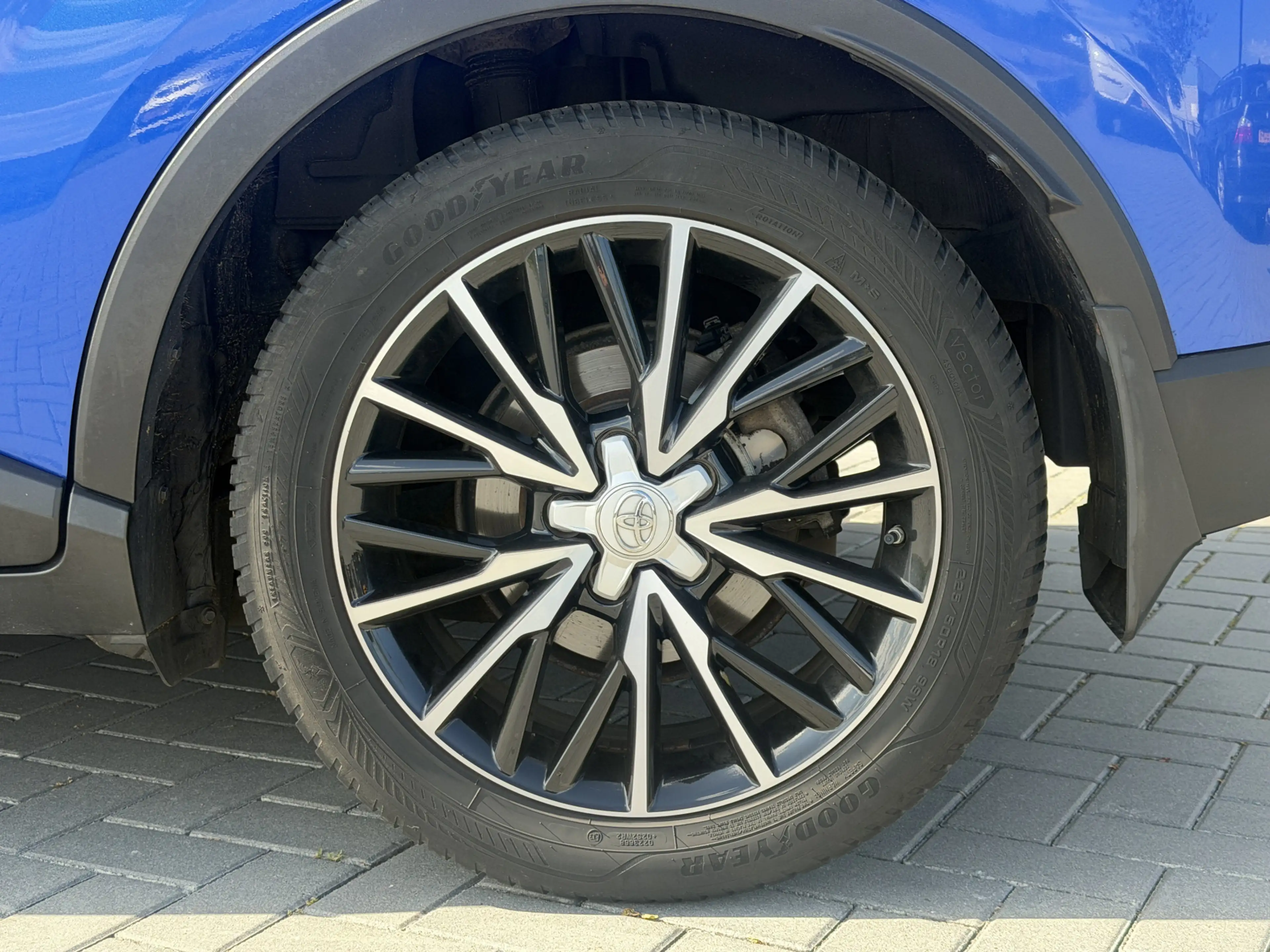 Toyota C-HR 1.8 Hybrid Active Clima | Cruise | Camera | Super — photo 22