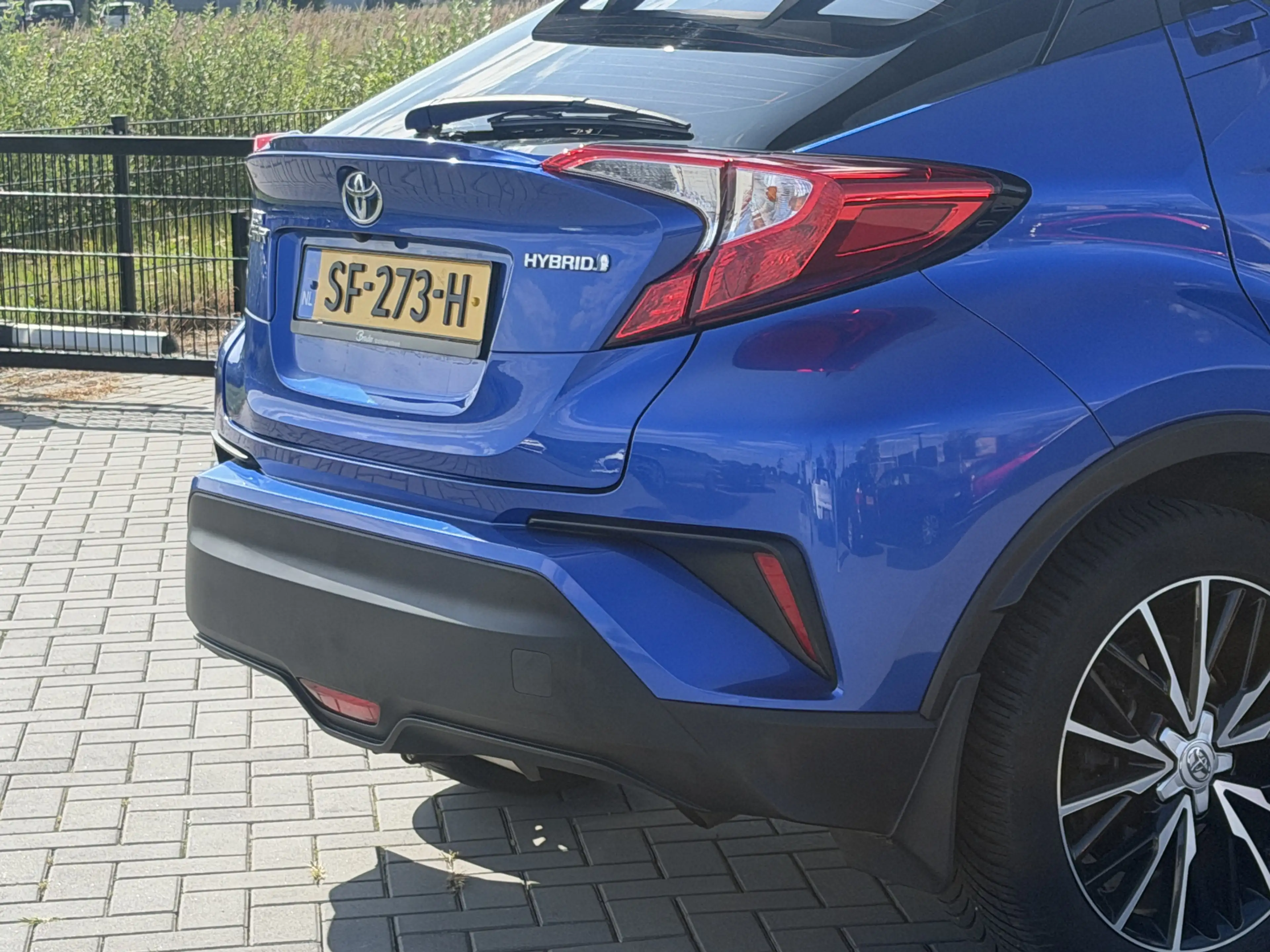 Toyota C-HR 1.8 Hybrid Active Clima | Cruise | Camera | Super — photo 31