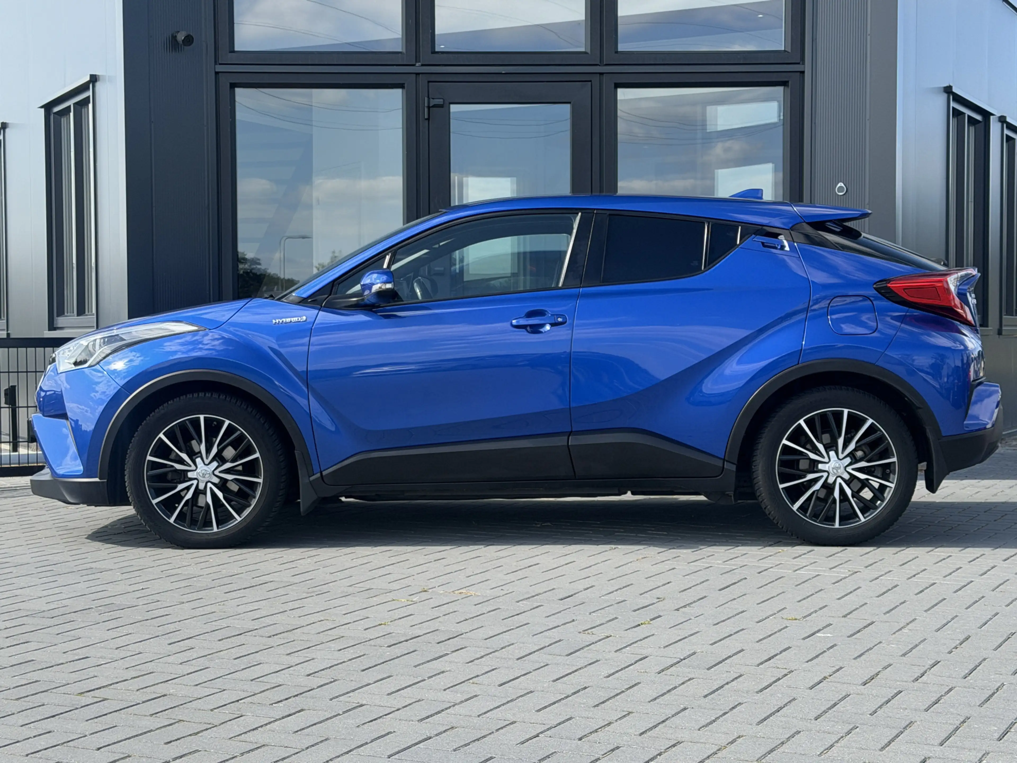 Toyota C-HR 1.8 Hybrid Active Clima | Cruise | Camera | Super — photo 2