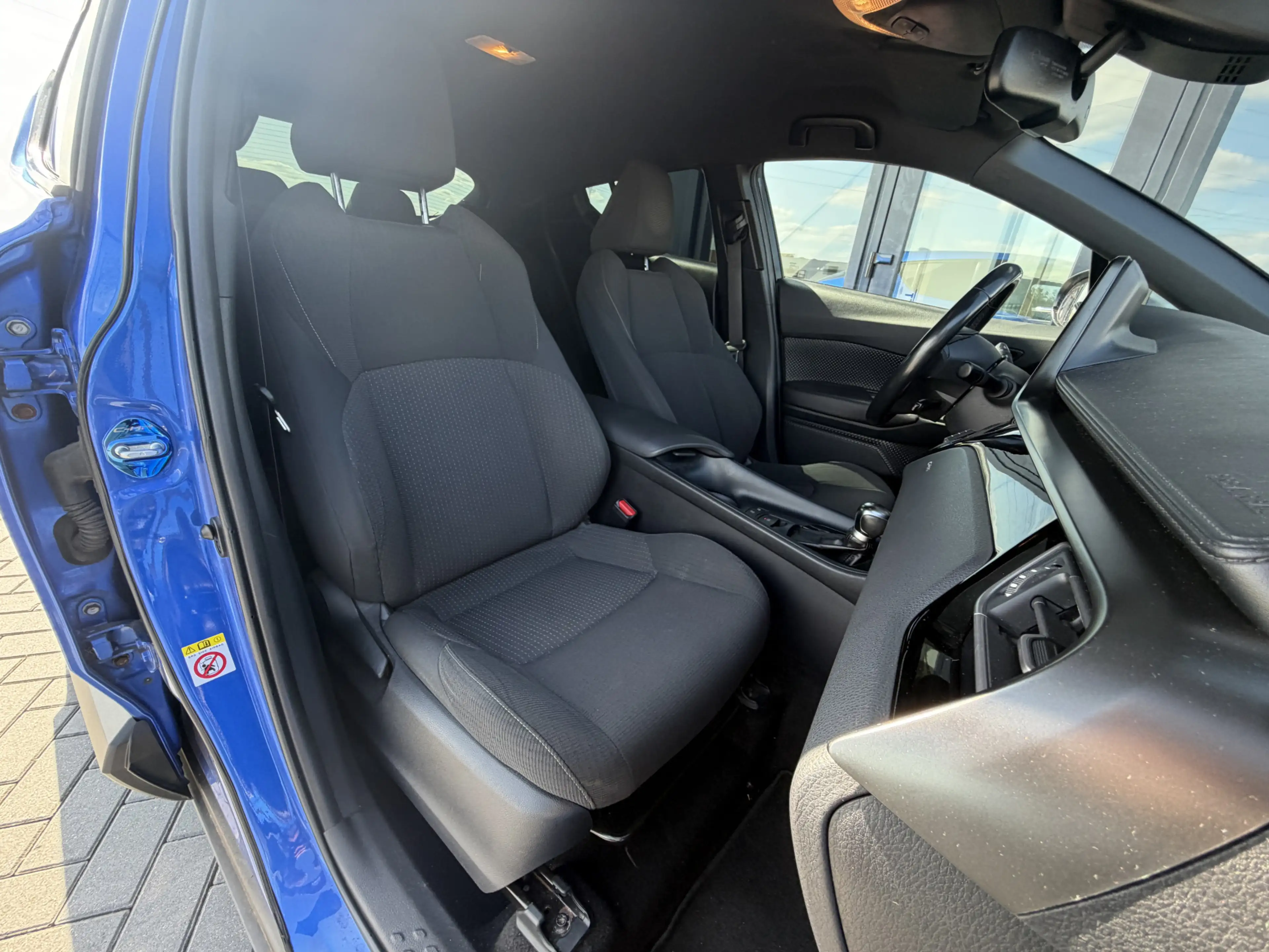 Toyota C-HR 1.8 Hybrid Active Clima | Cruise | Camera | Super — photo 10