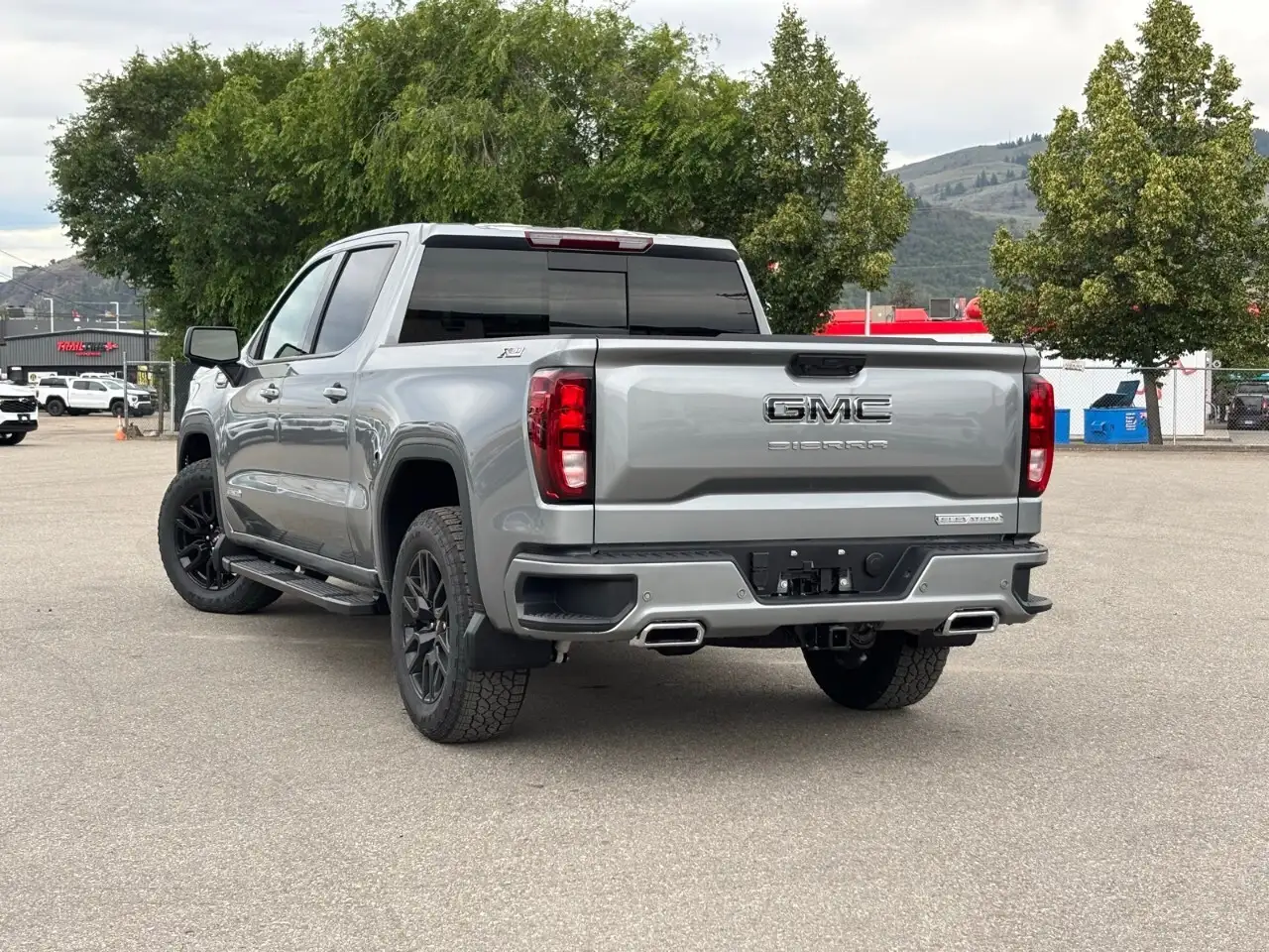 GMC Sierra 1500 снимка GMC Sierra 1500