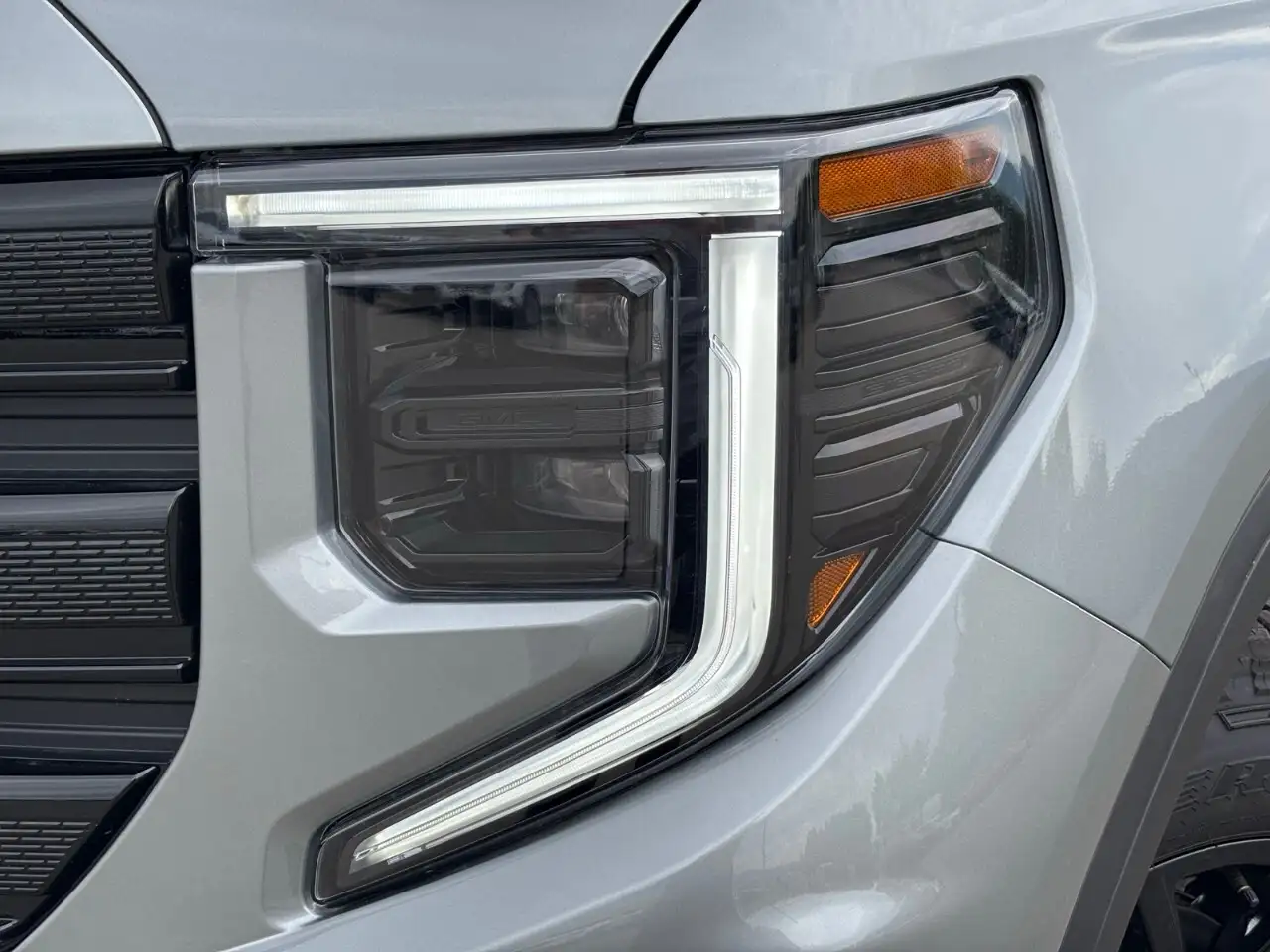 GMC Sierra 1500 снимка GMC Sierra 1500
