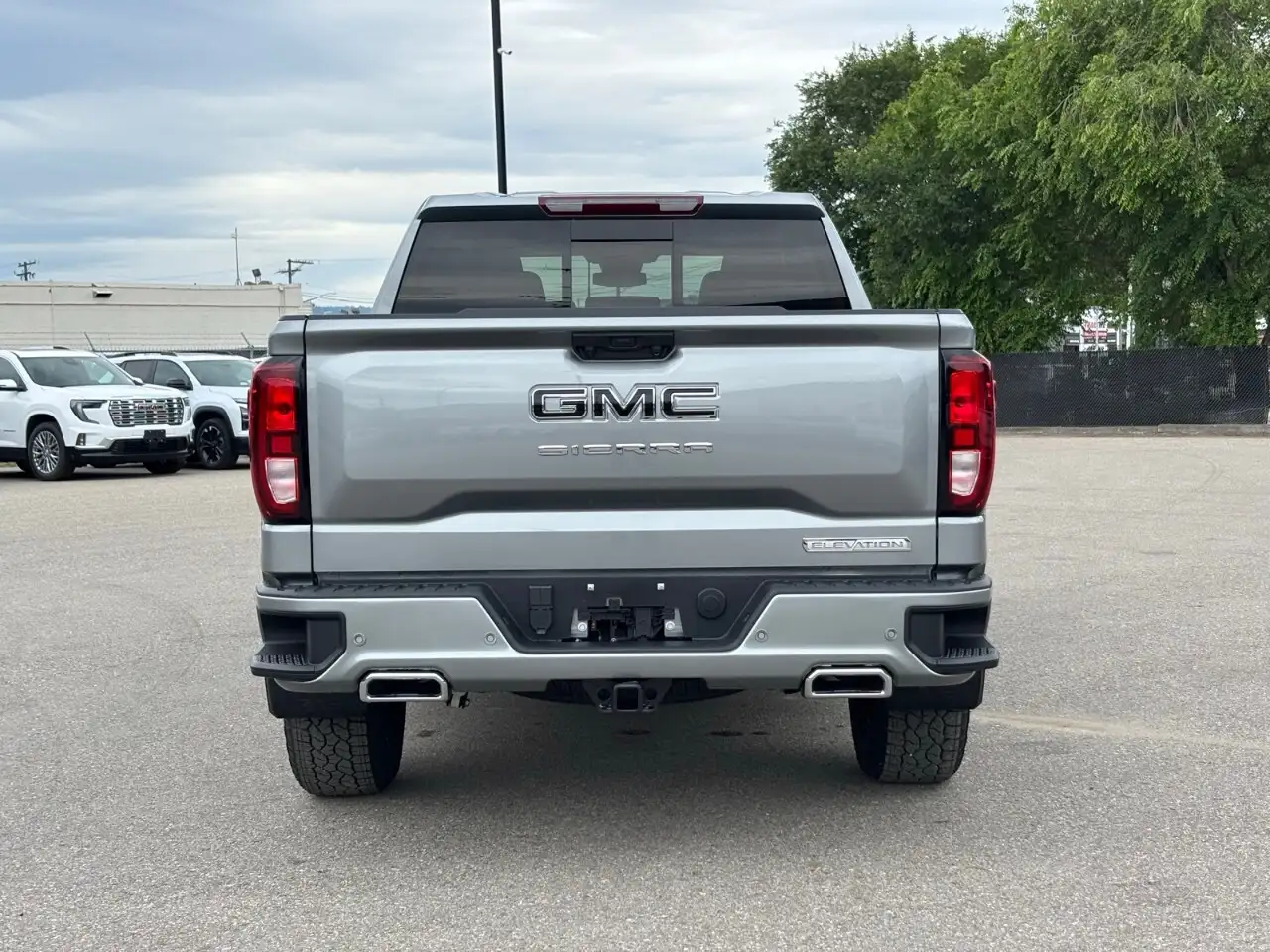 GMC Sierra 1500 снимка GMC Sierra 1500