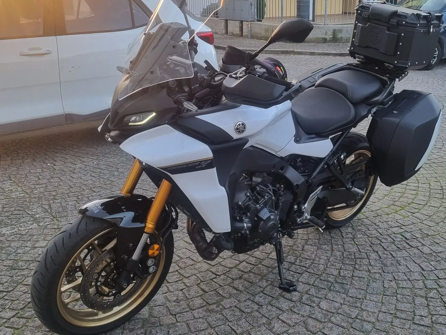 Yamaha Tracer 9 GT Alb - 2