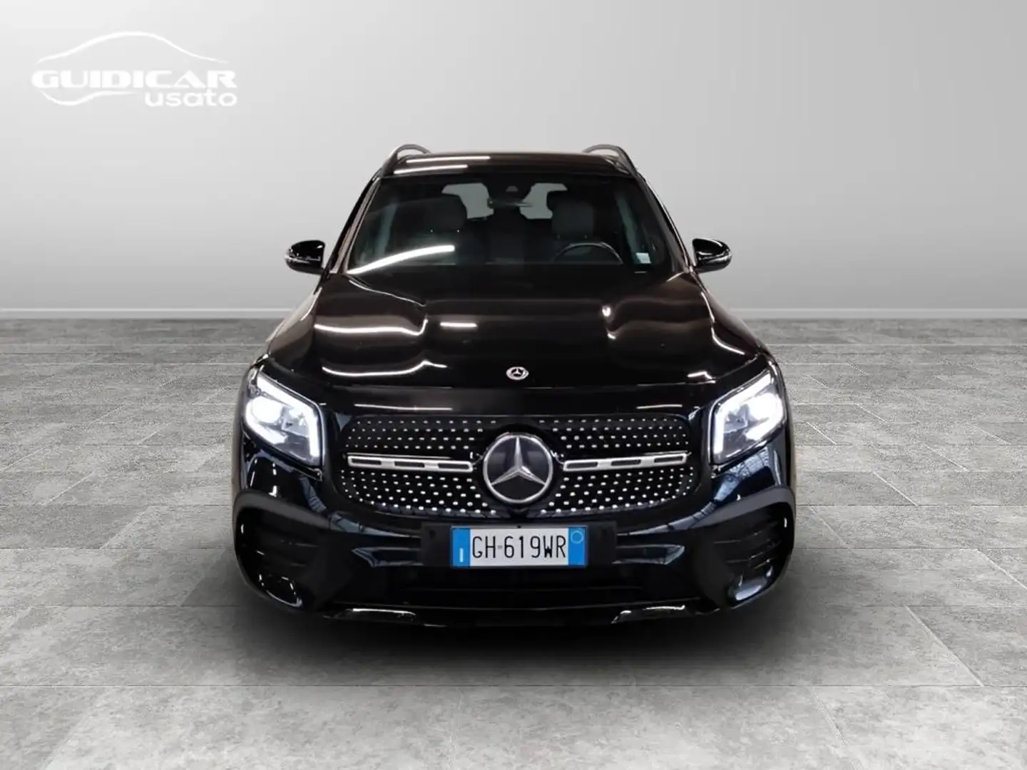 Mercedes-Benz GLB 180 d Premium auto Noir - 2