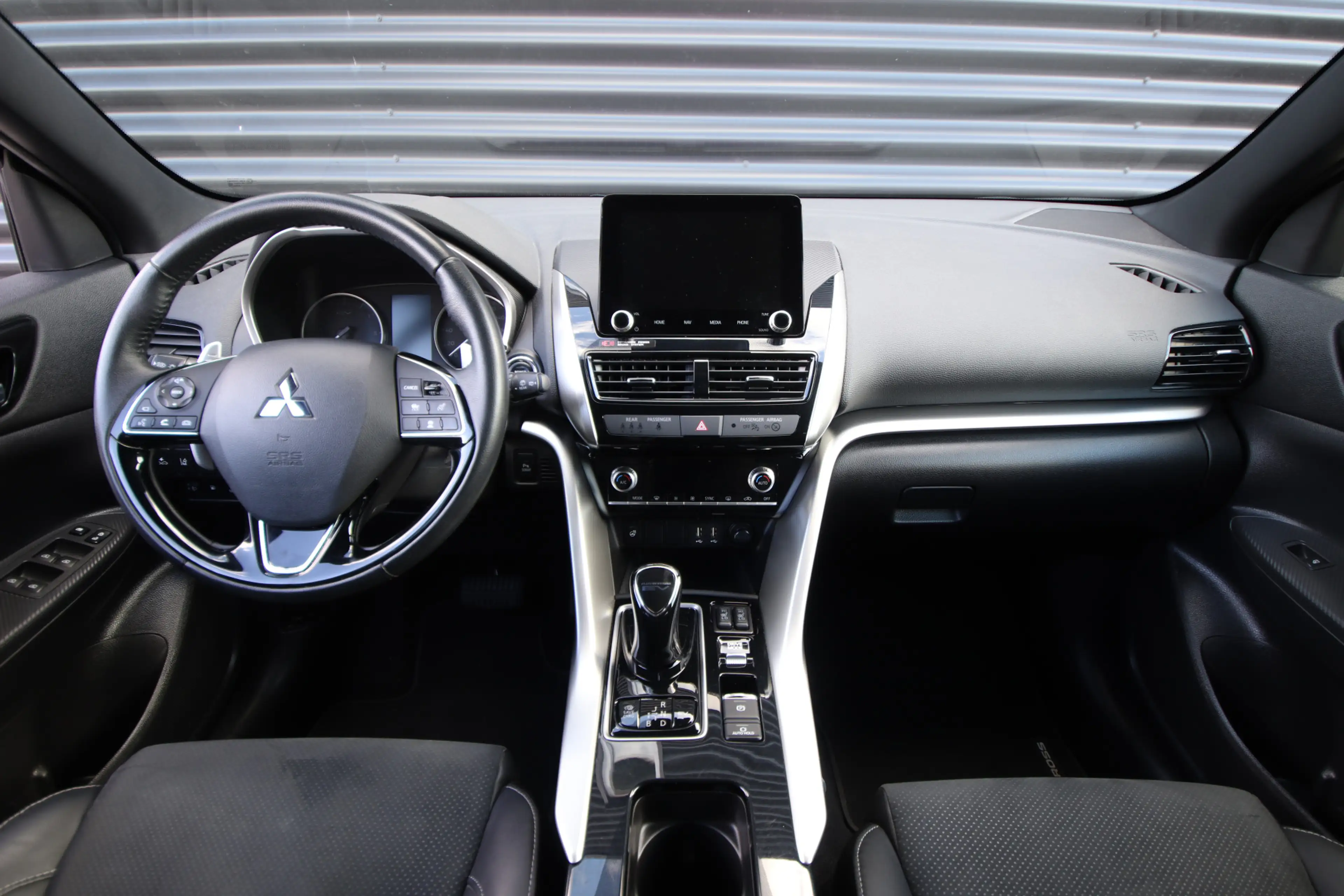 Mitsubishi Eclipse Cross 2.4 PHEV Executive NL-Auto, Trekhaak, Adaptive Cru — photo 4