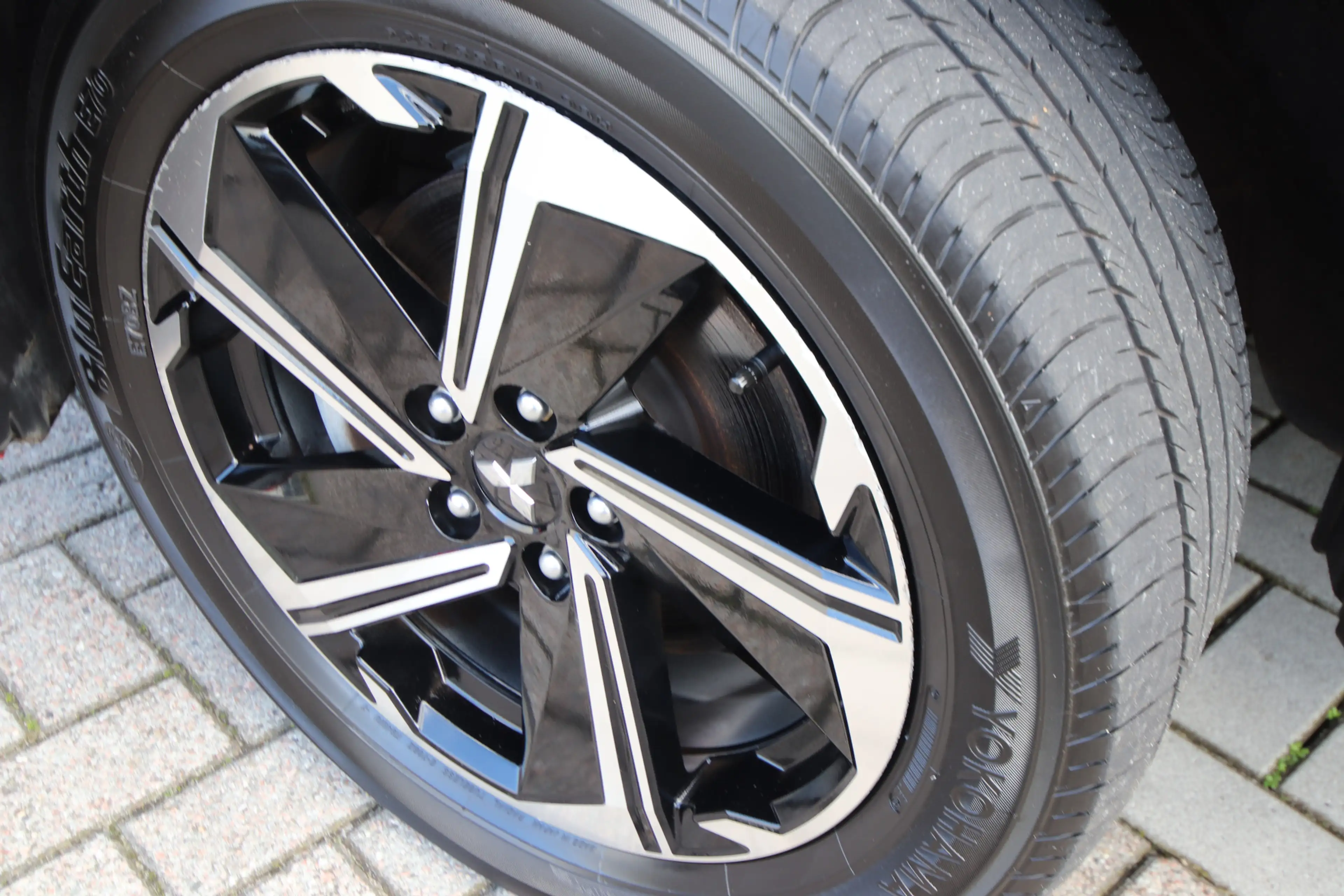 Mitsubishi Eclipse Cross 2.4 PHEV Executive NL-Auto, Trekhaak, Adaptive Cru — photo 14