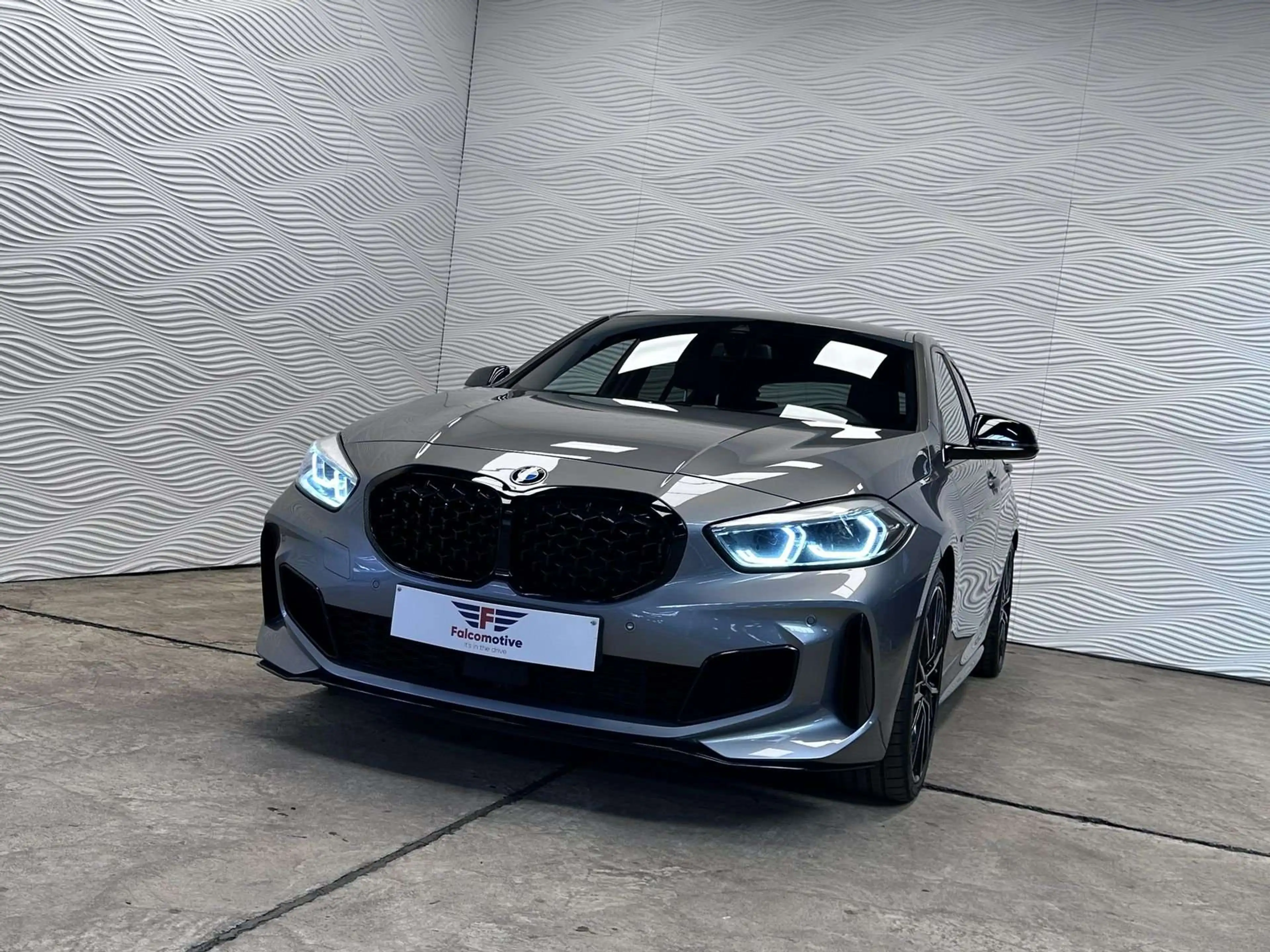 BMW 135 M135i*XDRIVE*CARPLAY*SHADOW*306 PK* — photo 5