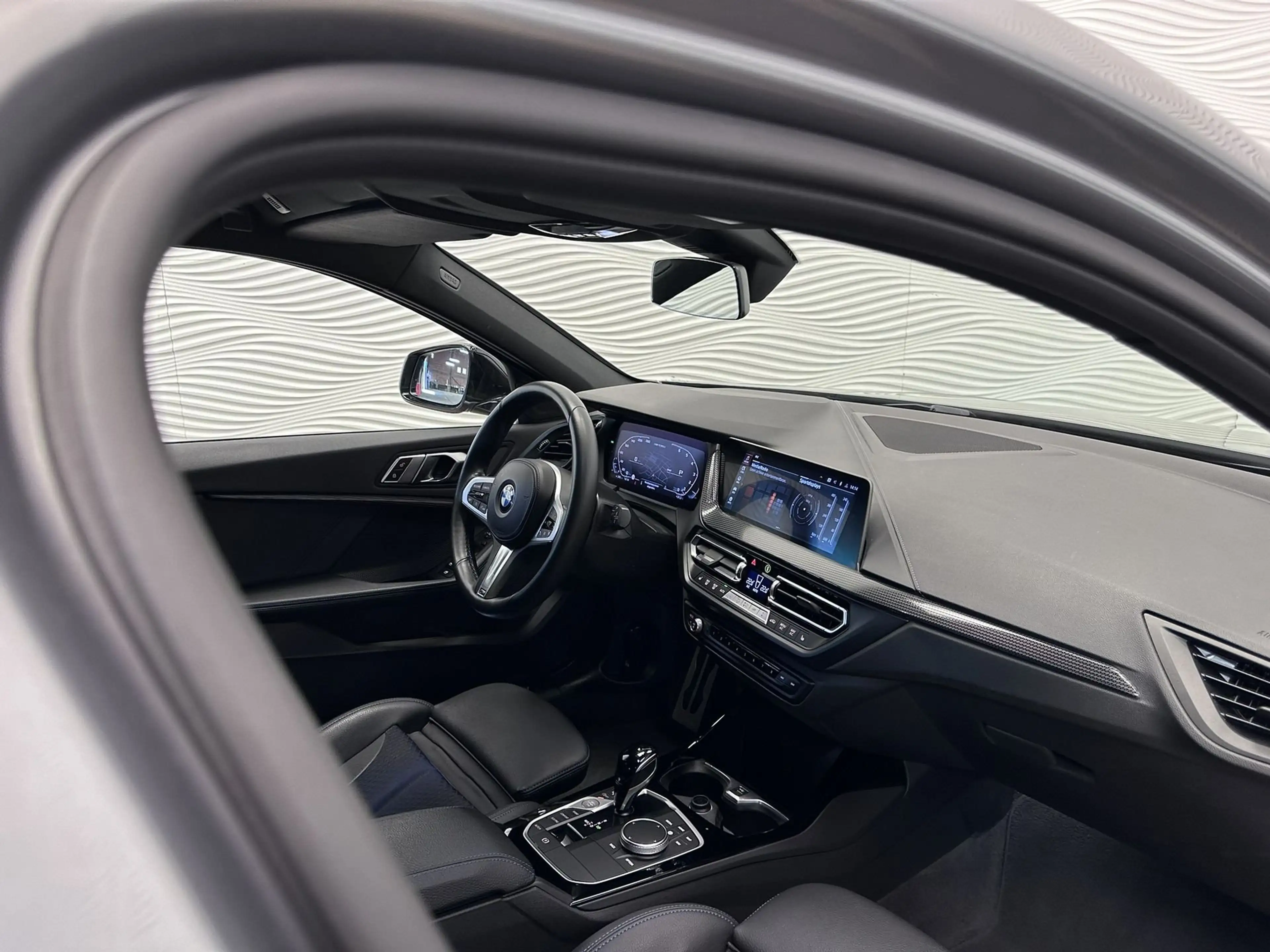 BMW 135 M135i*XDRIVE*CARPLAY*SHADOW*306 PK* — photo 4