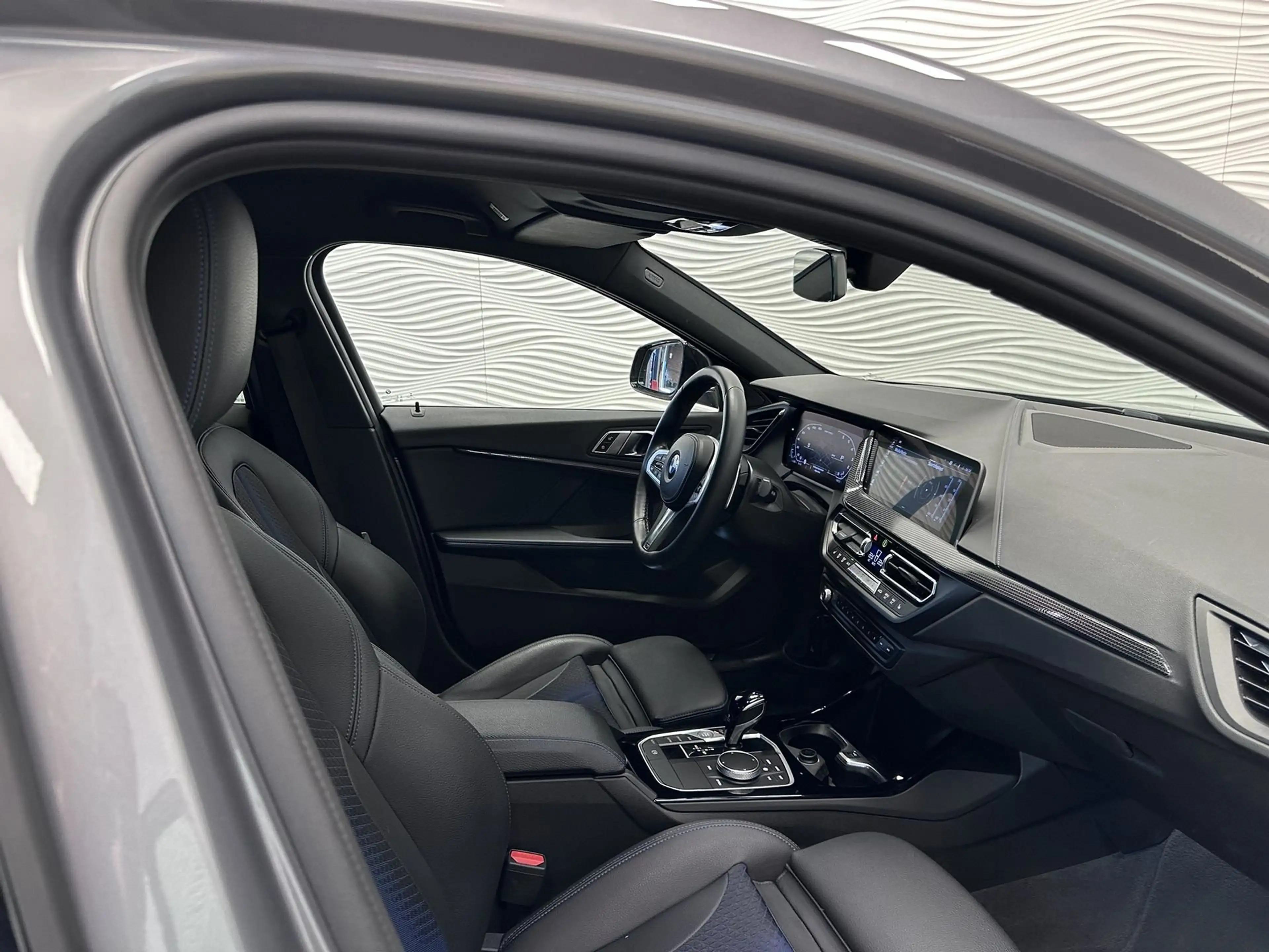 BMW 135 M135i*XDRIVE*CARPLAY*SHADOW*306 PK* — photo 5