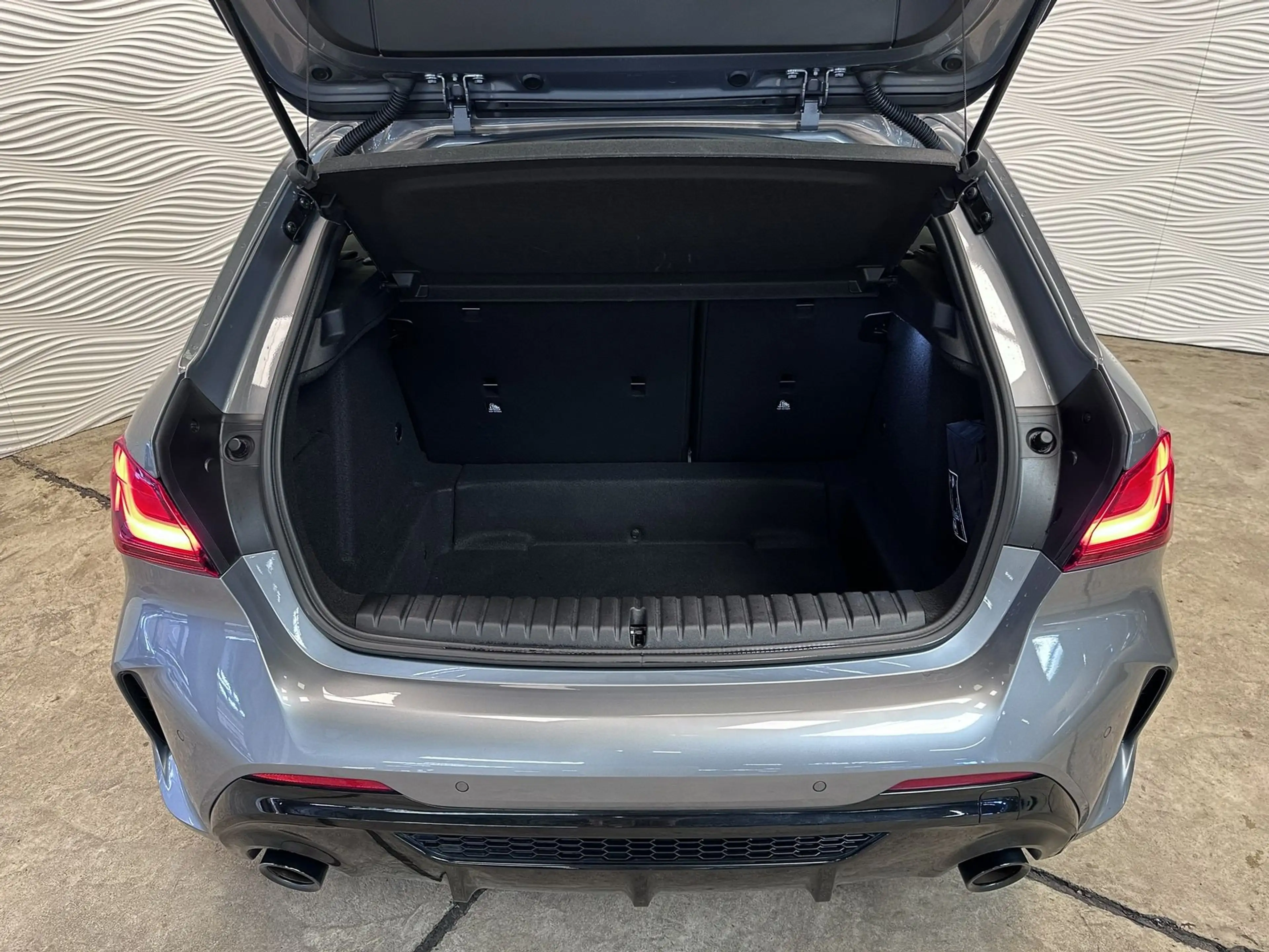 BMW 135 M135i*XDRIVE*CARPLAY*SHADOW*306 PK* — photo 21