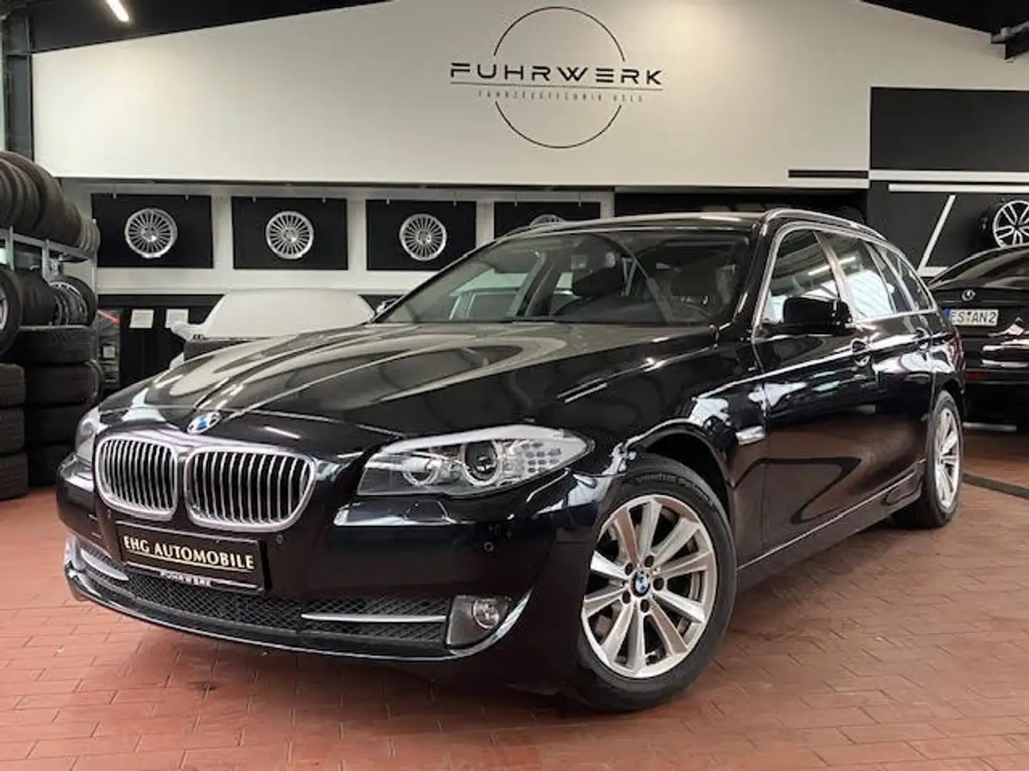 BMW 520 d Touring/Navi/Pano/Xenon/PDC Negru - 1