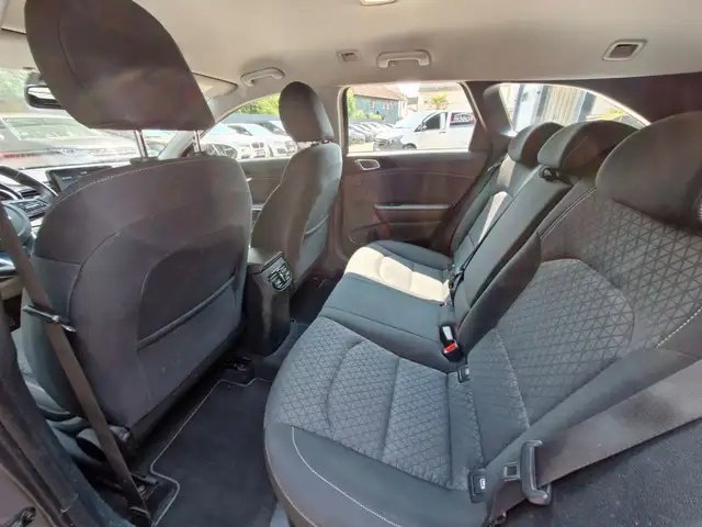 Kia Ceed view 15