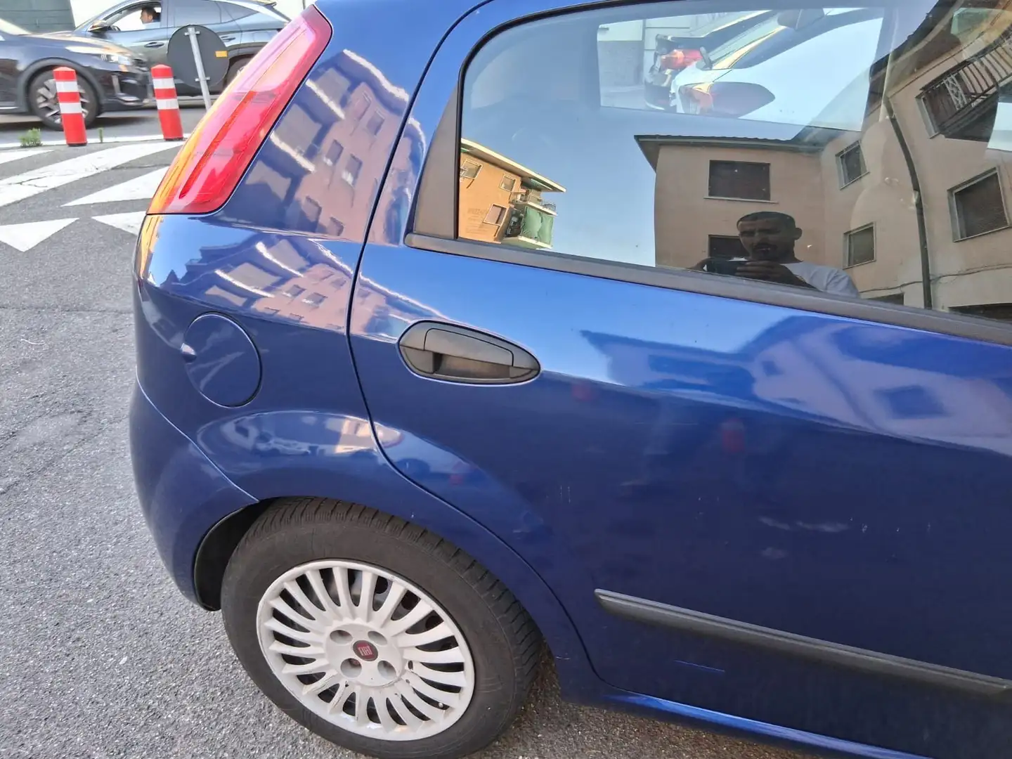 Fiat Grande Punto 5p 1.3 mjt 16v Active c/clima 75cv - 2