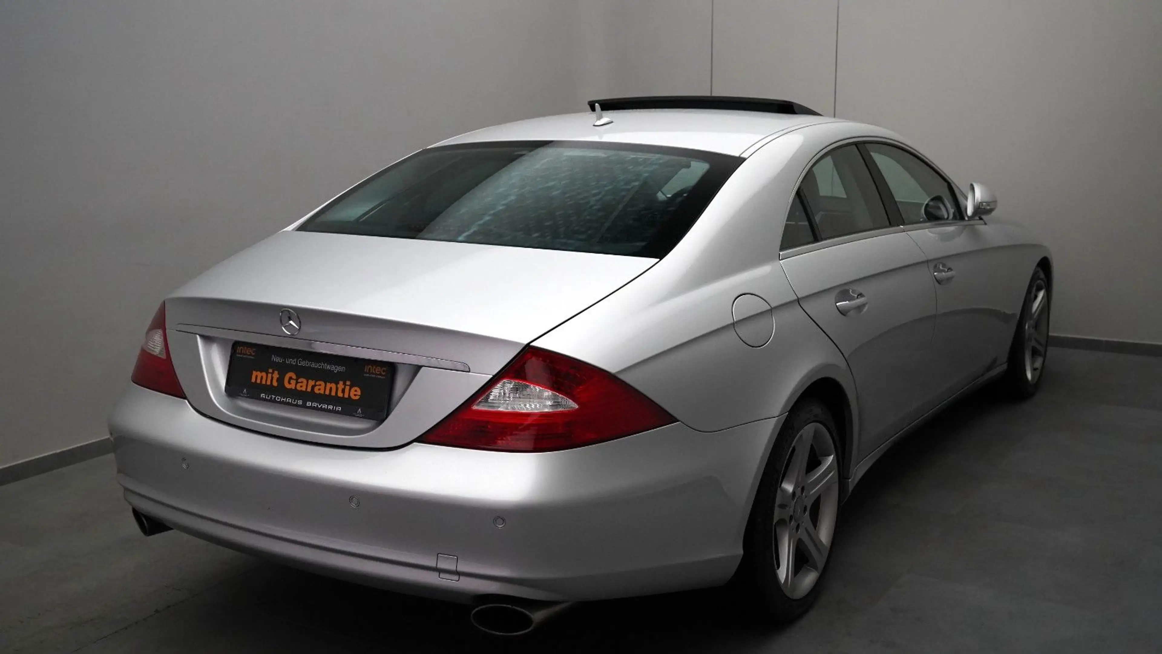 Mercedes-Benz CLS 350 CGI *HARMAN/KARDON*SITZBEL*TÜV*PDC* — photo 7