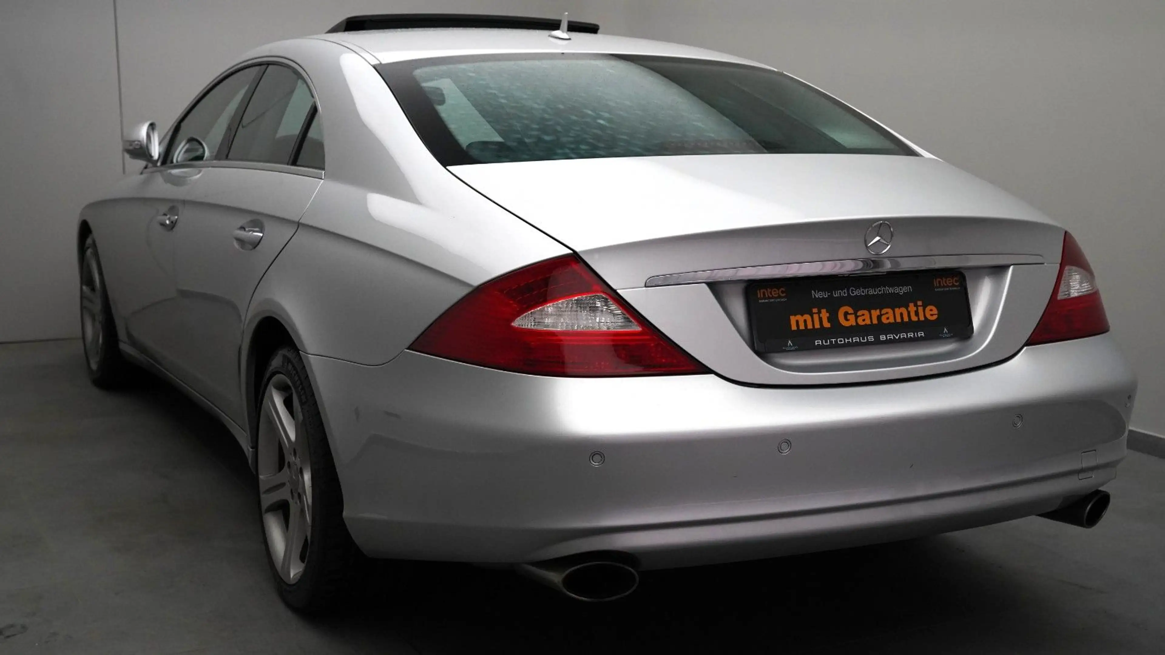 Mercedes-Benz CLS 350 CGI *HARMAN/KARDON*SITZBEL*TÜV*PDC* — photo 5