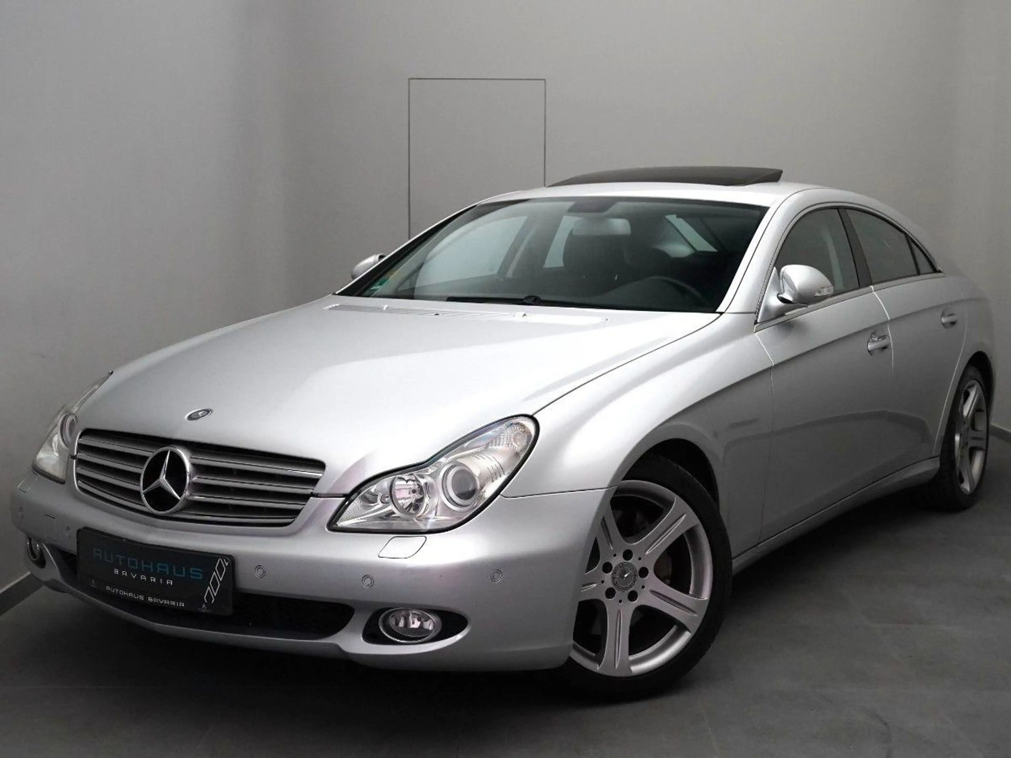 Mercedes-Benz CLS 350 CGI *HARMAN/KARDON*SITZBEL*TÜV*PDC*