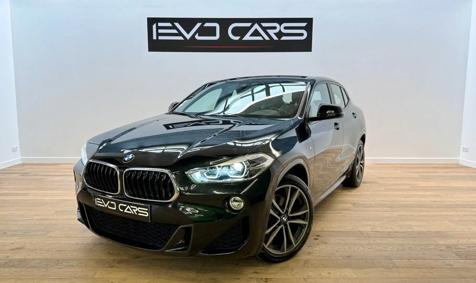 BMW X2 18i 1.5 136 ch / Pack M / Accès confort / Caméra / Noir - 1