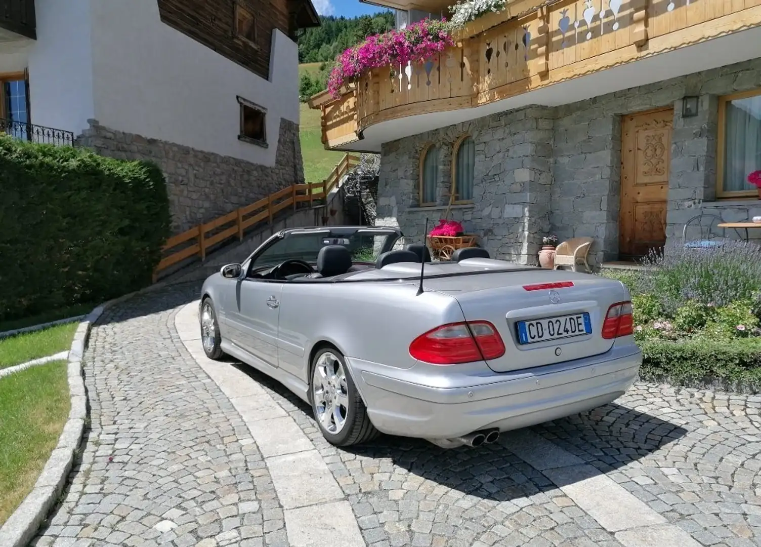 Mercedes-Benz CLK 200 Cabrio k Elegance - 2