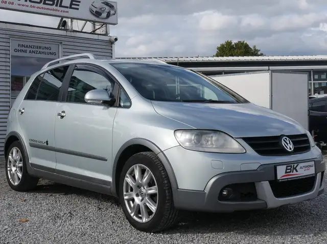 Volkswagen Cross Golf TÜV,- Kundendienst Neu Einparkhilfe Sitzheizung Klima Tempomat
