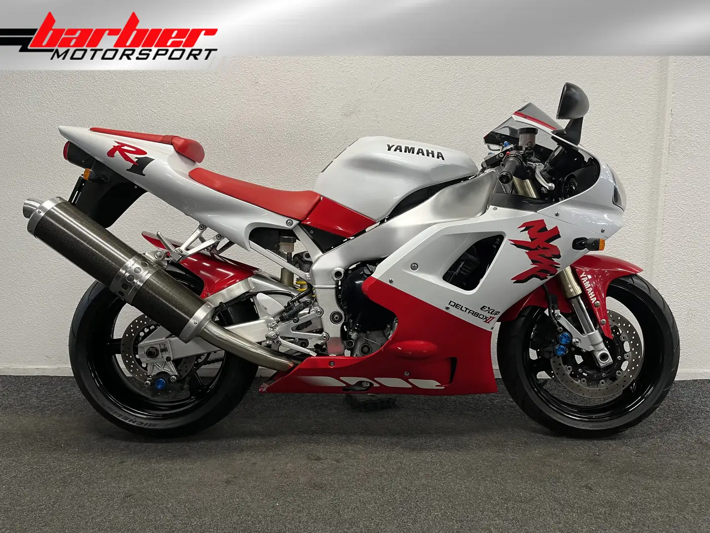 Yamaha YZF-R1 Rouge - 1