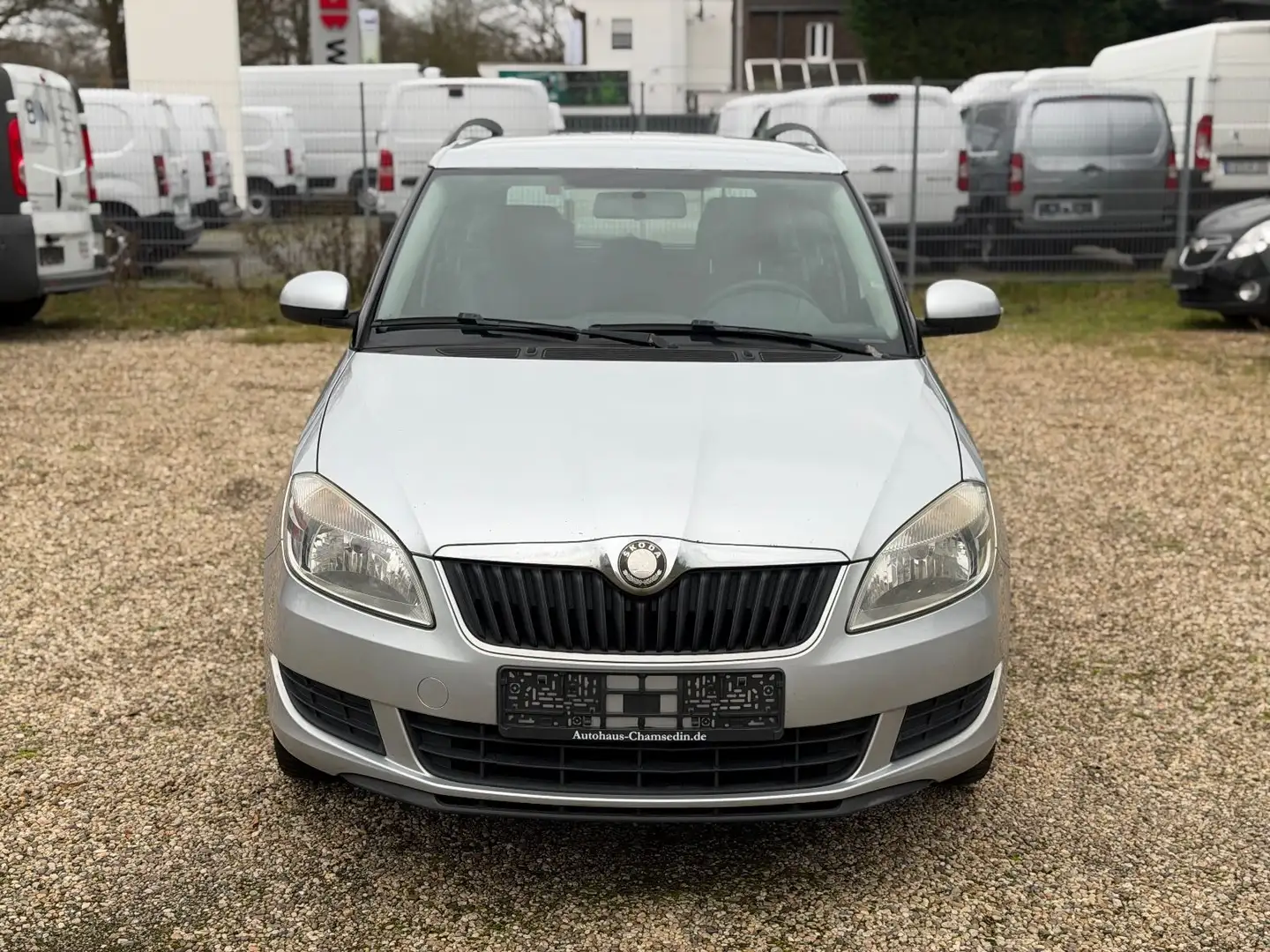 Skoda Fabia 1.2l TSI 63kW Style Edition Combi Silber - 1