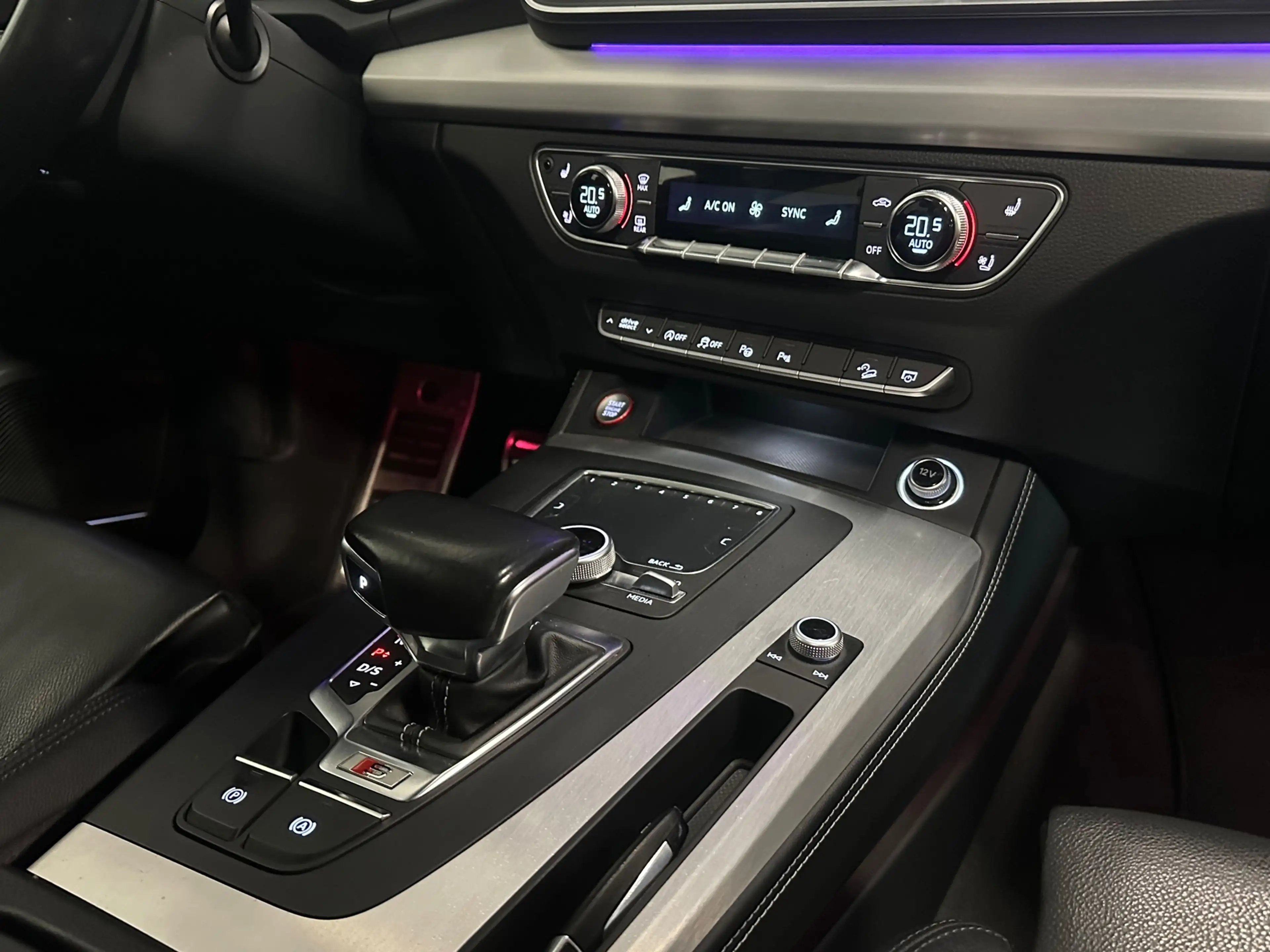 Audi Q5 3.0 TFSI SQ5 quattro Pro Line Plus | PANO | 360 CA — photo 16