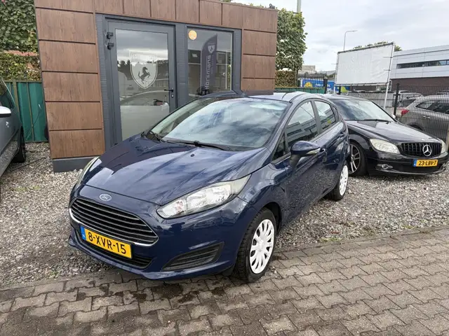 2014 Ford Fiesta in Blue for sale