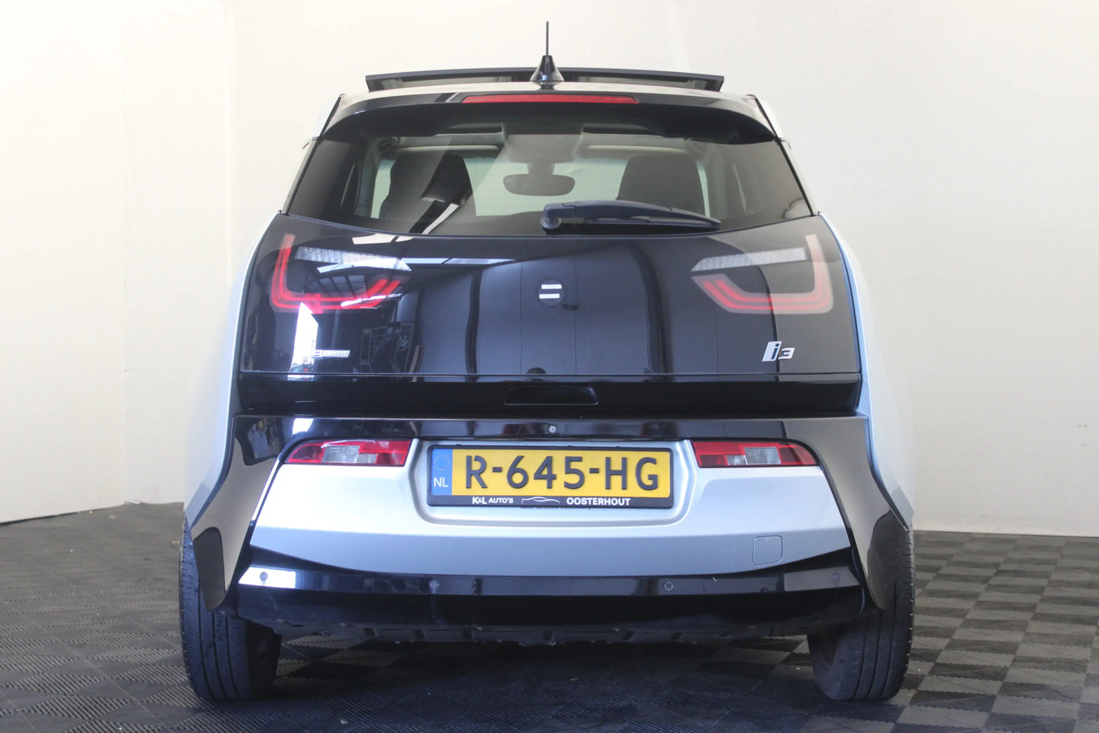 BMW i3 Basis Comfort Advance 22 kWh |Pano|Stoelverw.| — photo 8