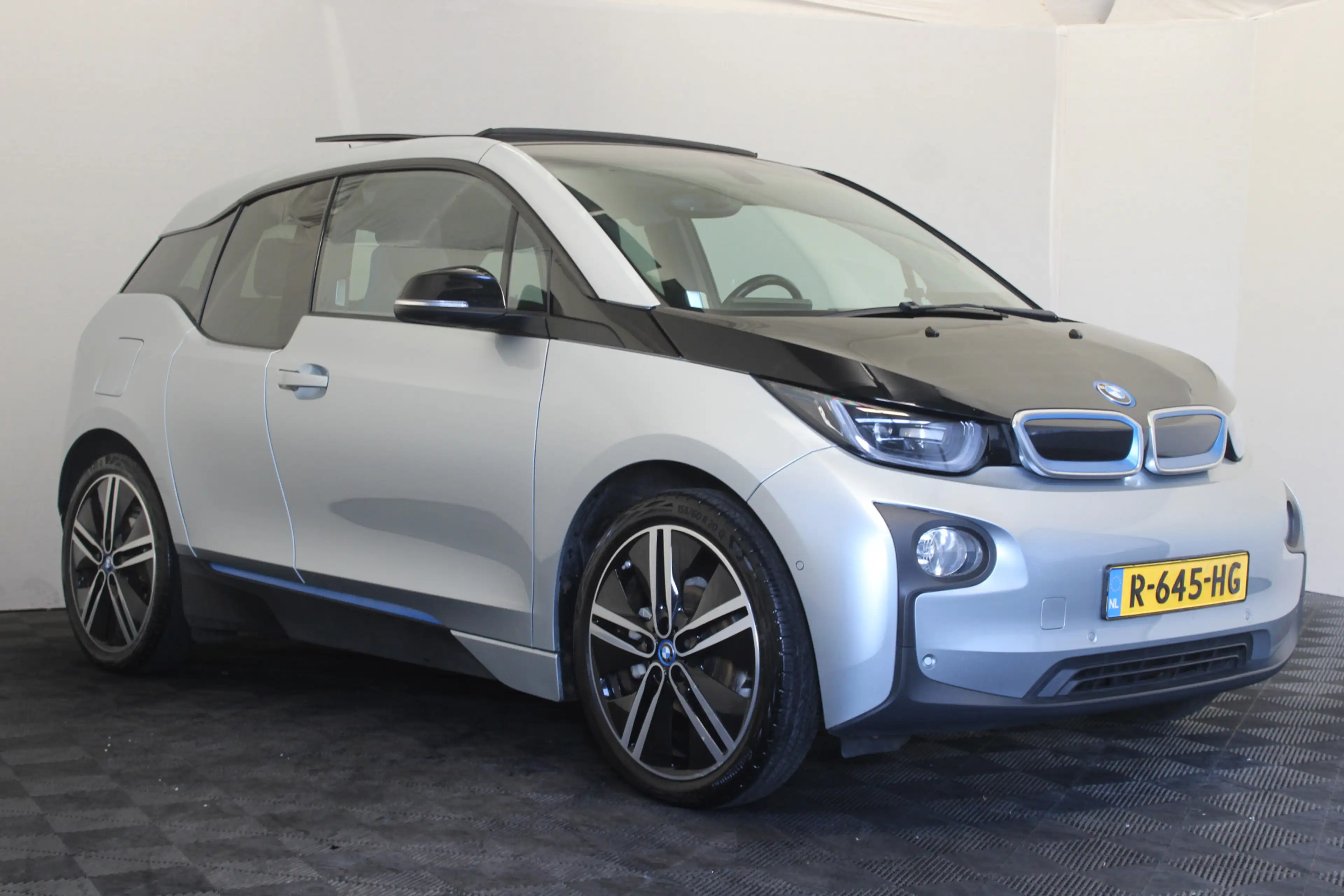 BMW i3 Basis Comfort Advance 22 kWh |Pano|Stoelverw.| — photo 5