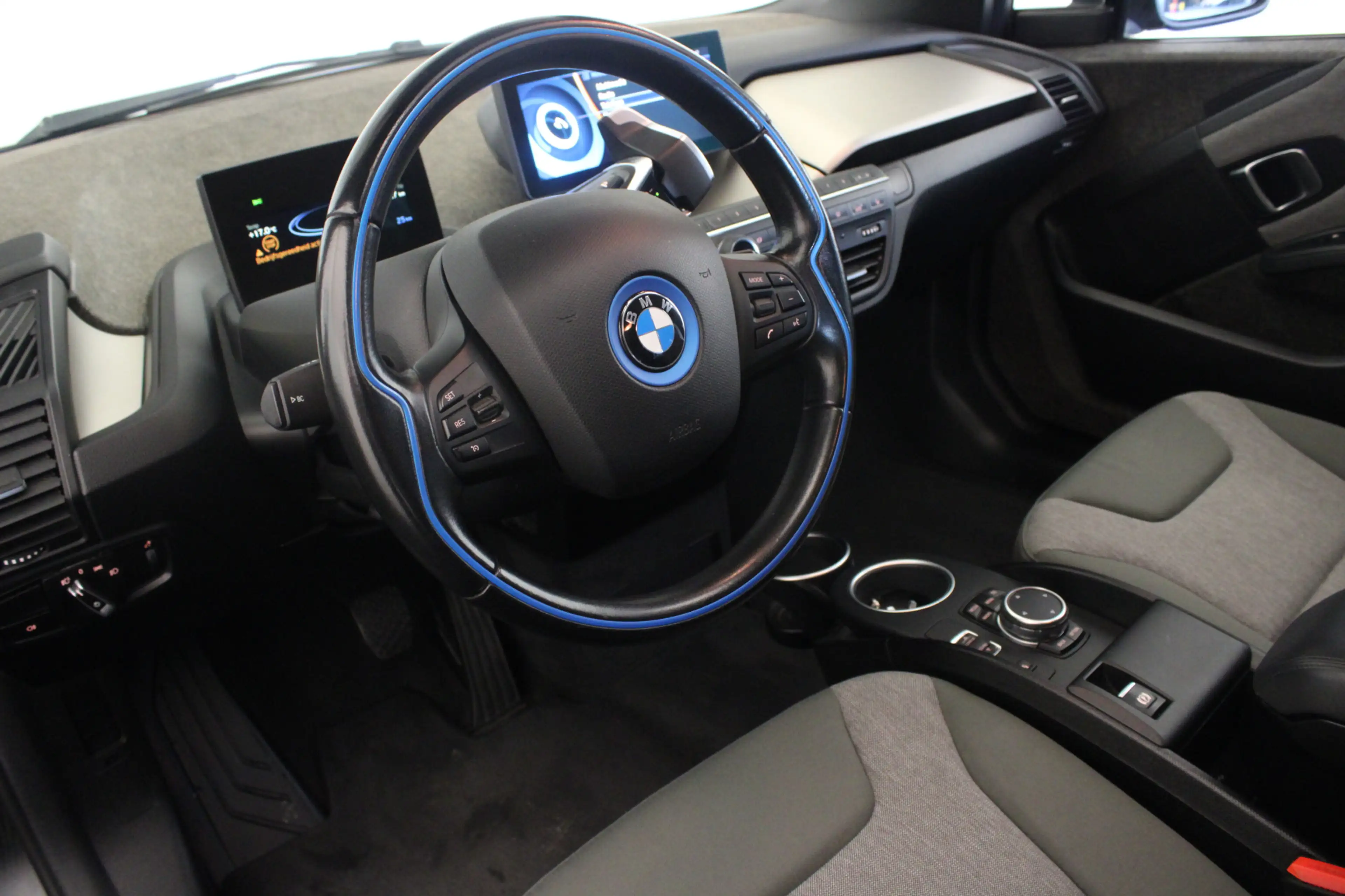 BMW i3 Basis Comfort Advance 22 kWh |Pano|Stoelverw.| — photo 11