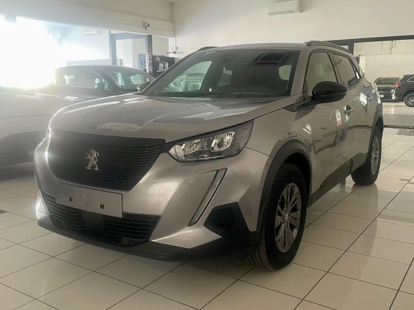 Peugeot 2008 1.2 puretech Active Pack s Grigio - 2