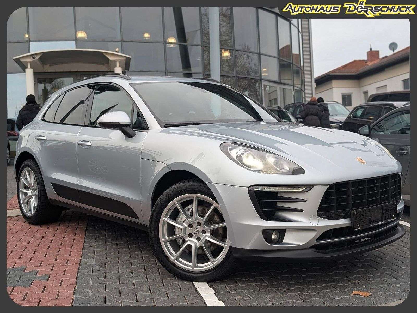 Second hand Porsche Macan 