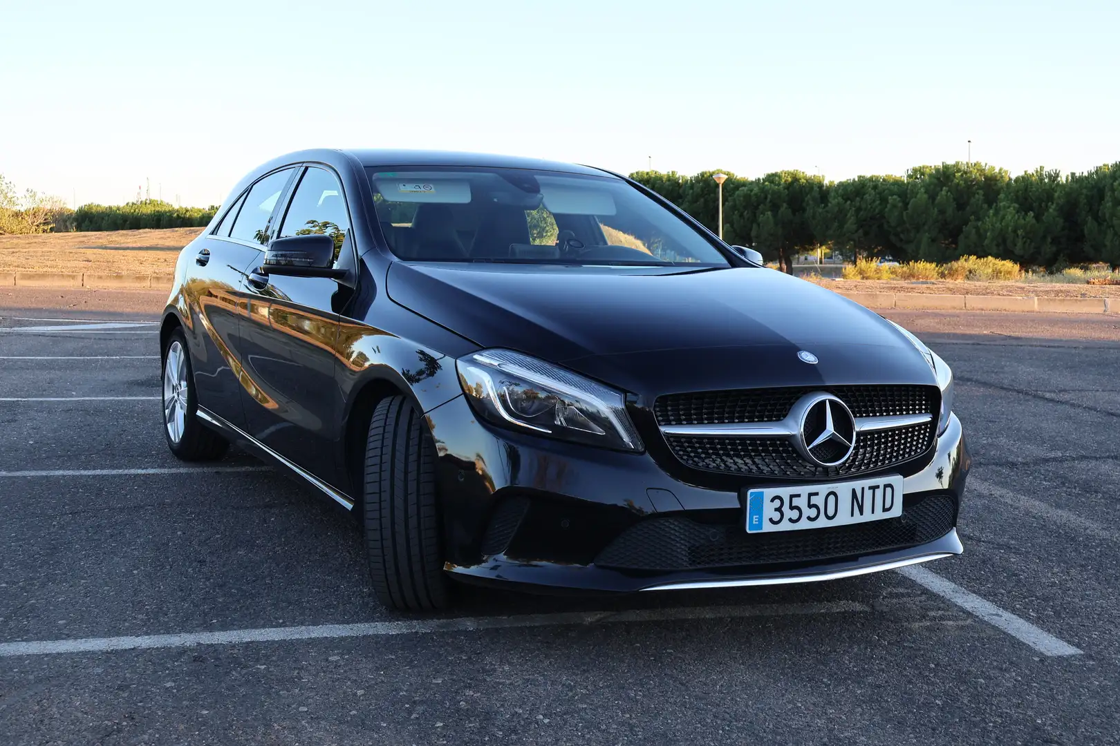 Mercedes-Benz A 180 7G-DCT Activity Edition - 2