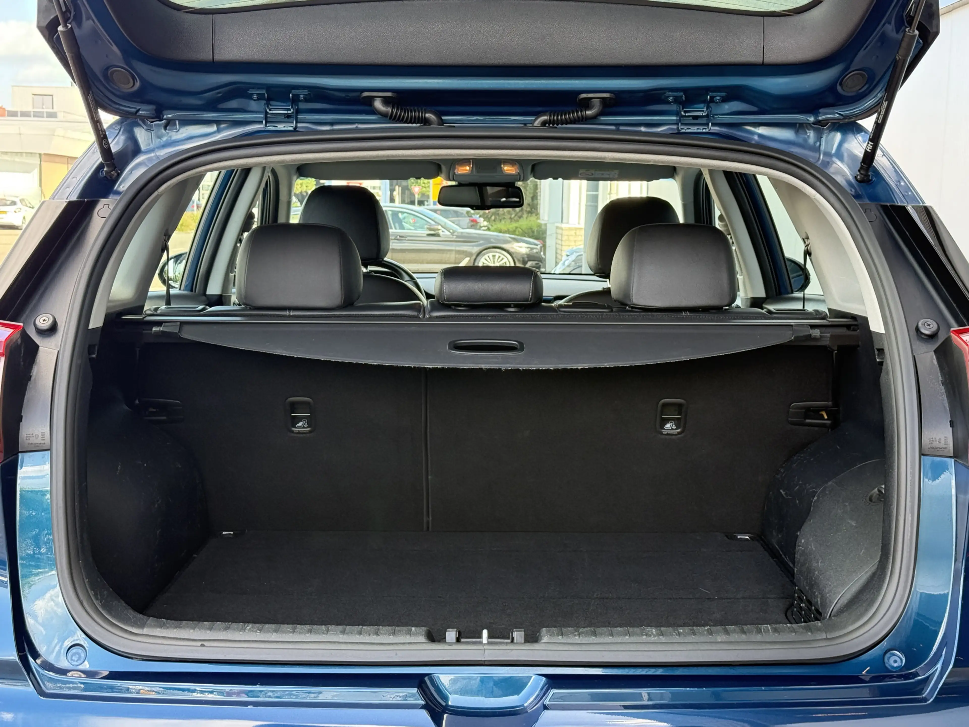 Kia Niro 1.6 GDi Hybrid DynamicLine Carplay/Navi/Climate. — photo 24