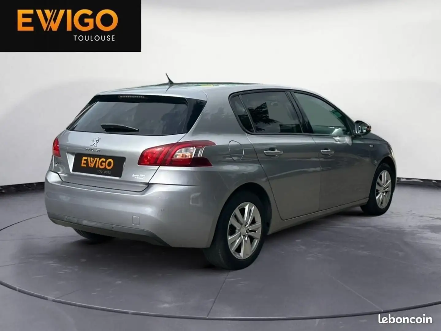 Peugeot 308 GENERATION-II 1.2 PURETECH 130 STYLE START-STOP Gris - 2